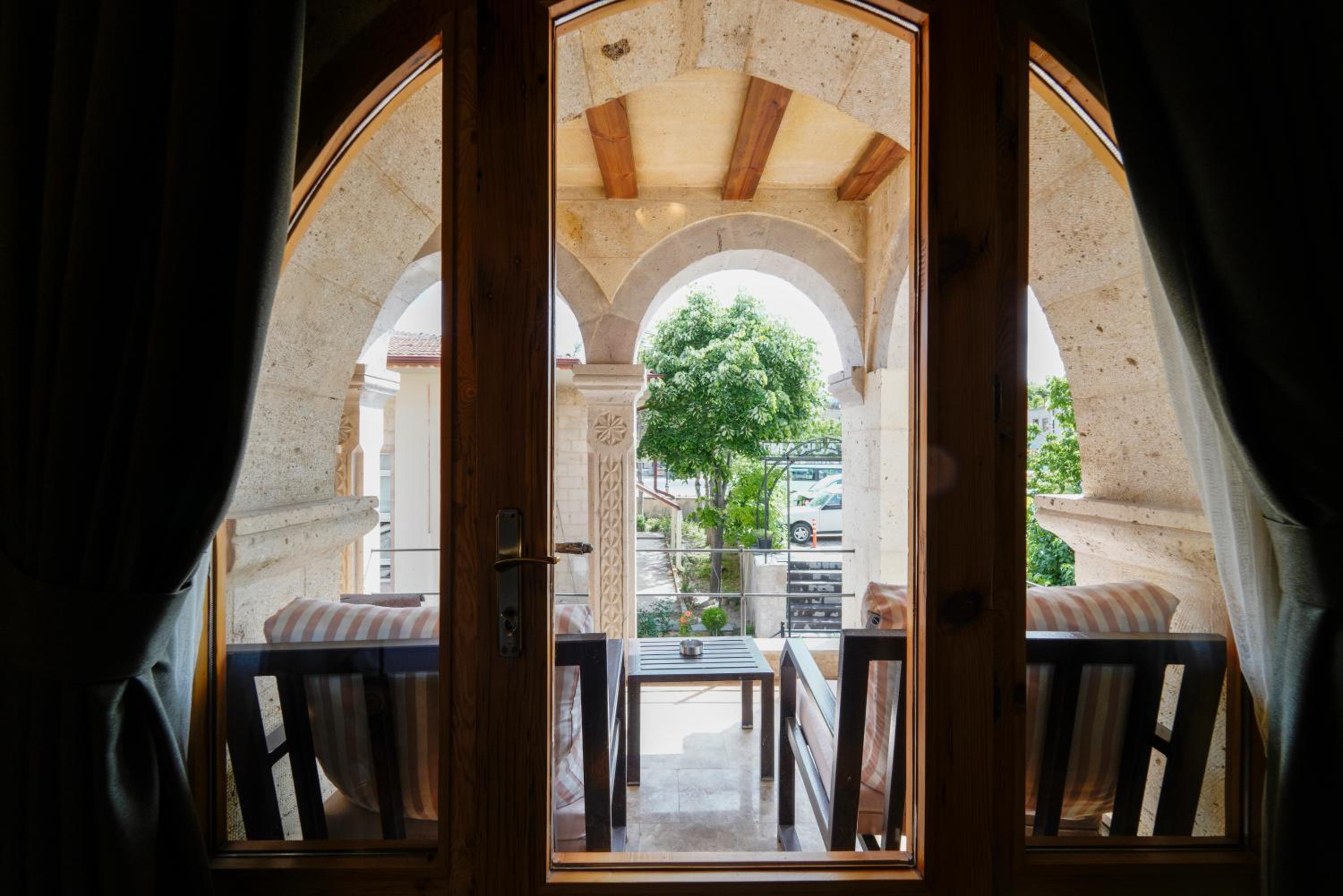 Luxury Cratus Stone Palace - Image 101