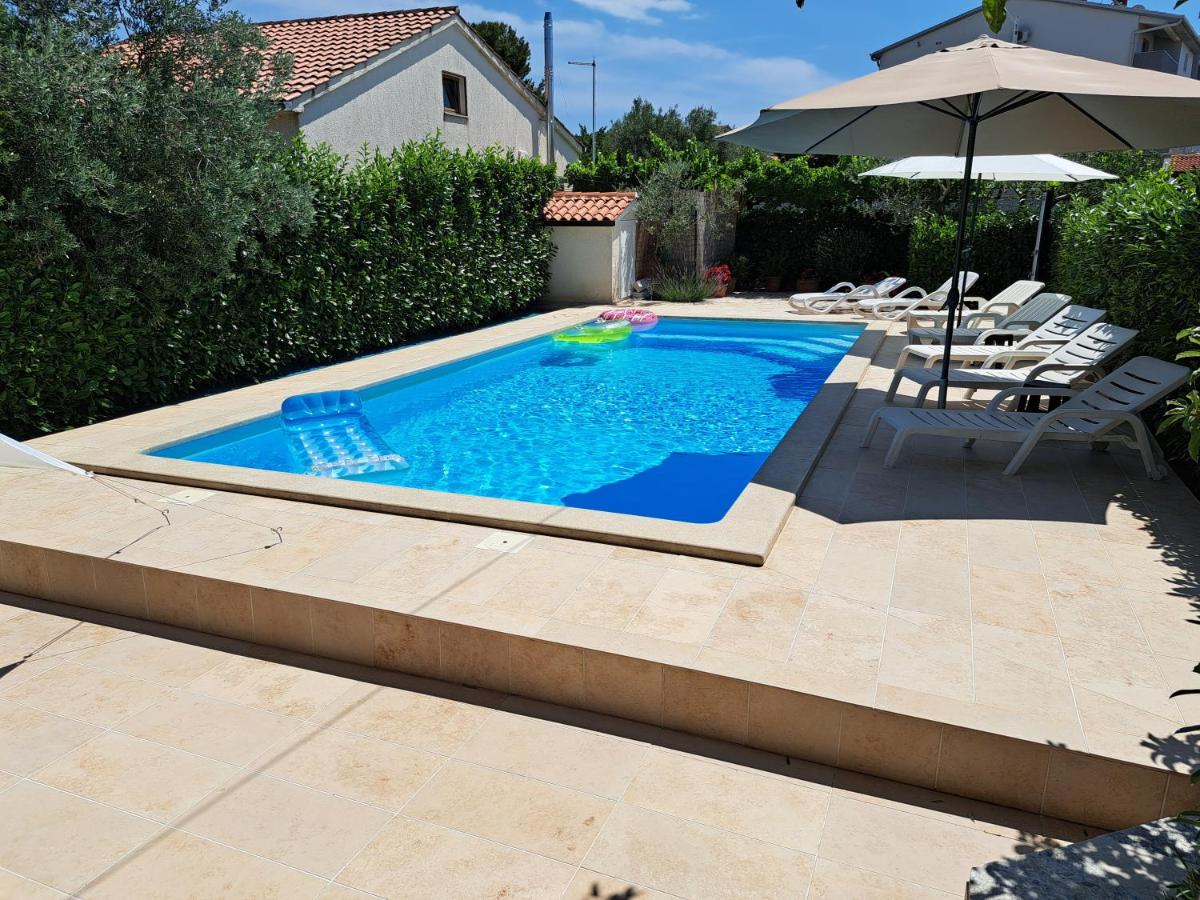 Spacious apartment in Pula for 6 persons and with a big swimming pool view 5