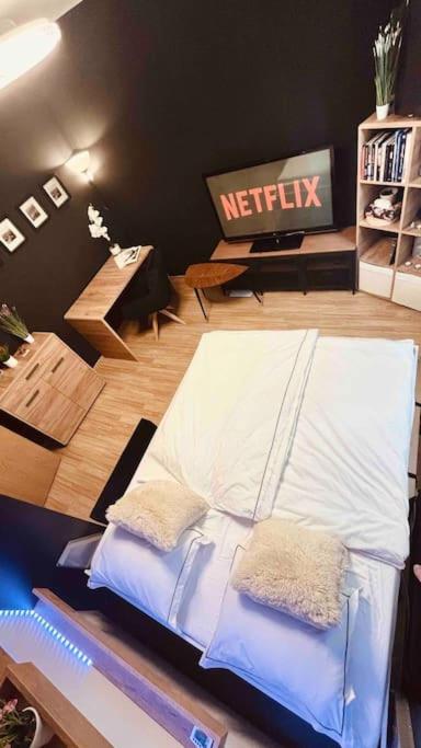 Moderný apartman s parkovaním