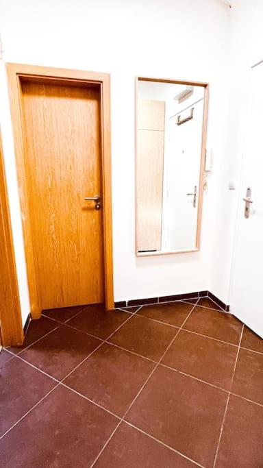 Moderný apartman s parkovaním