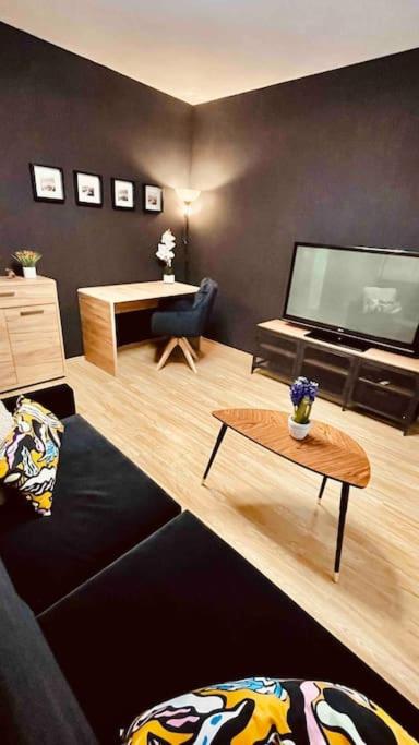 Moderný apartman s parkovaním