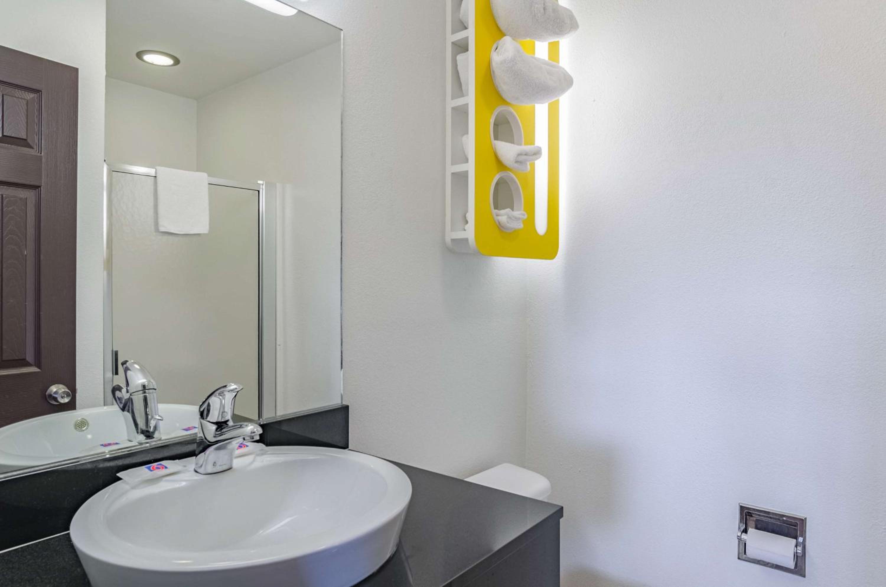 Riverton Vacations - Motel 6 Riverton WY - Property Image 9