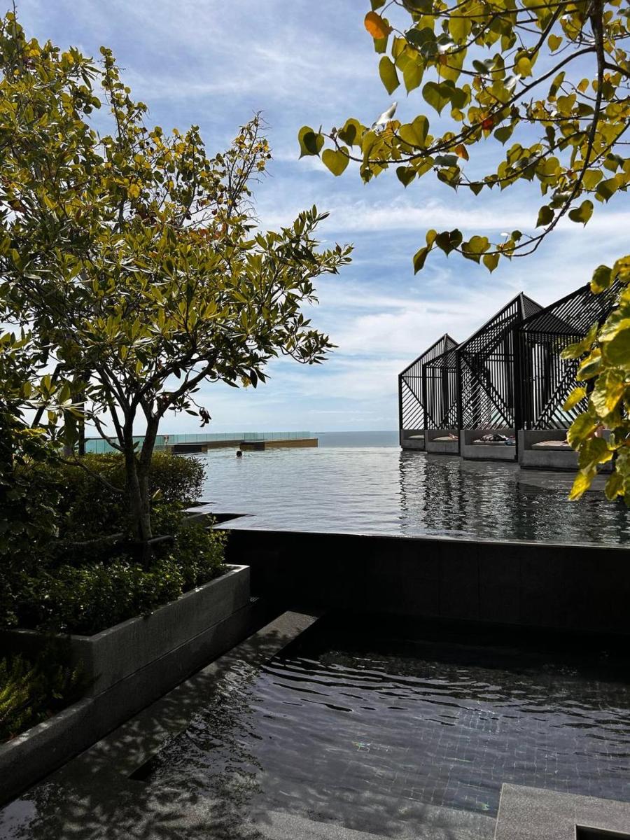 Hotel Edge Central Pattaya by J&P