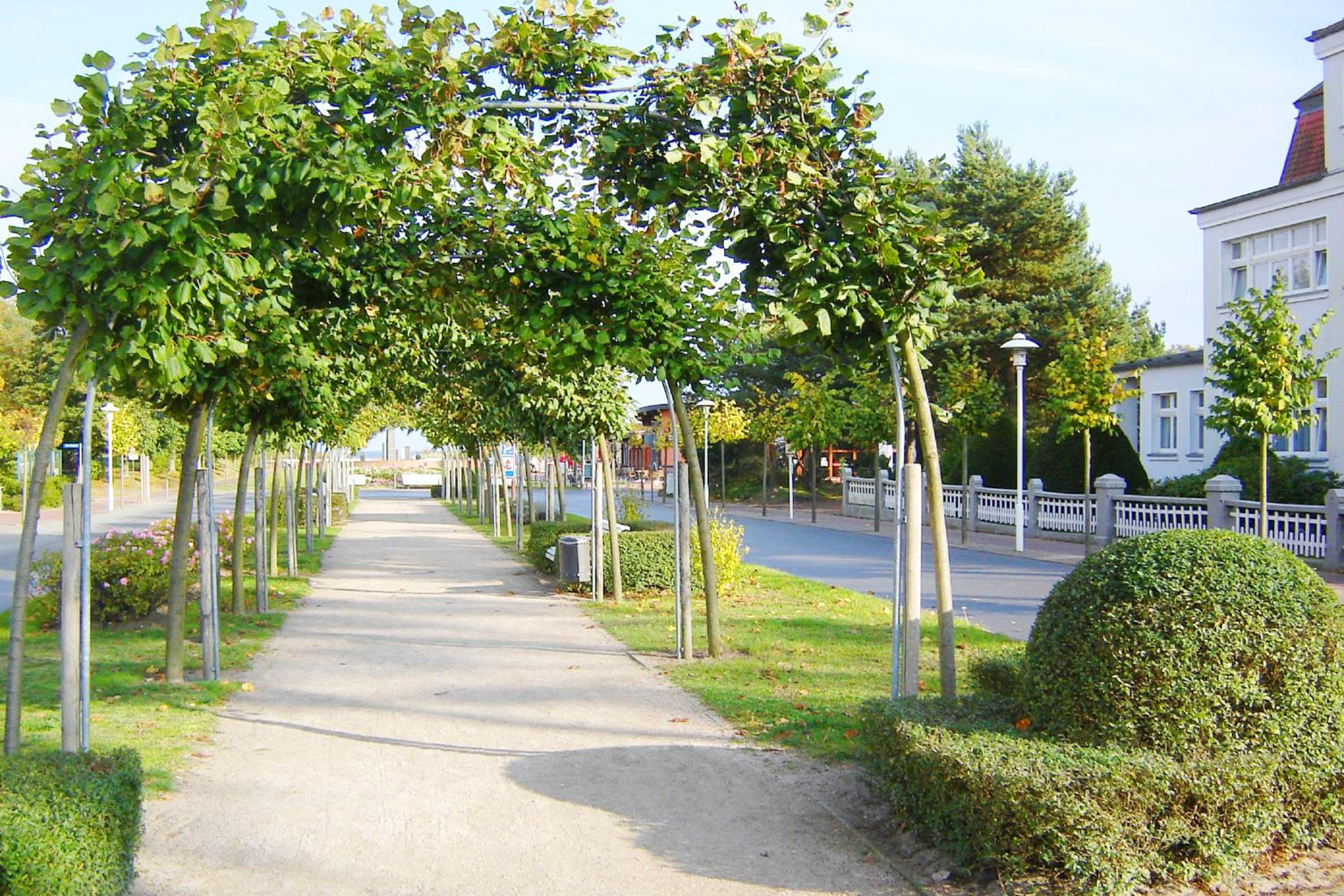 strandnahe Ferienwohnung mit 2 Balkonen - Haus am Kurpark FeWo 12