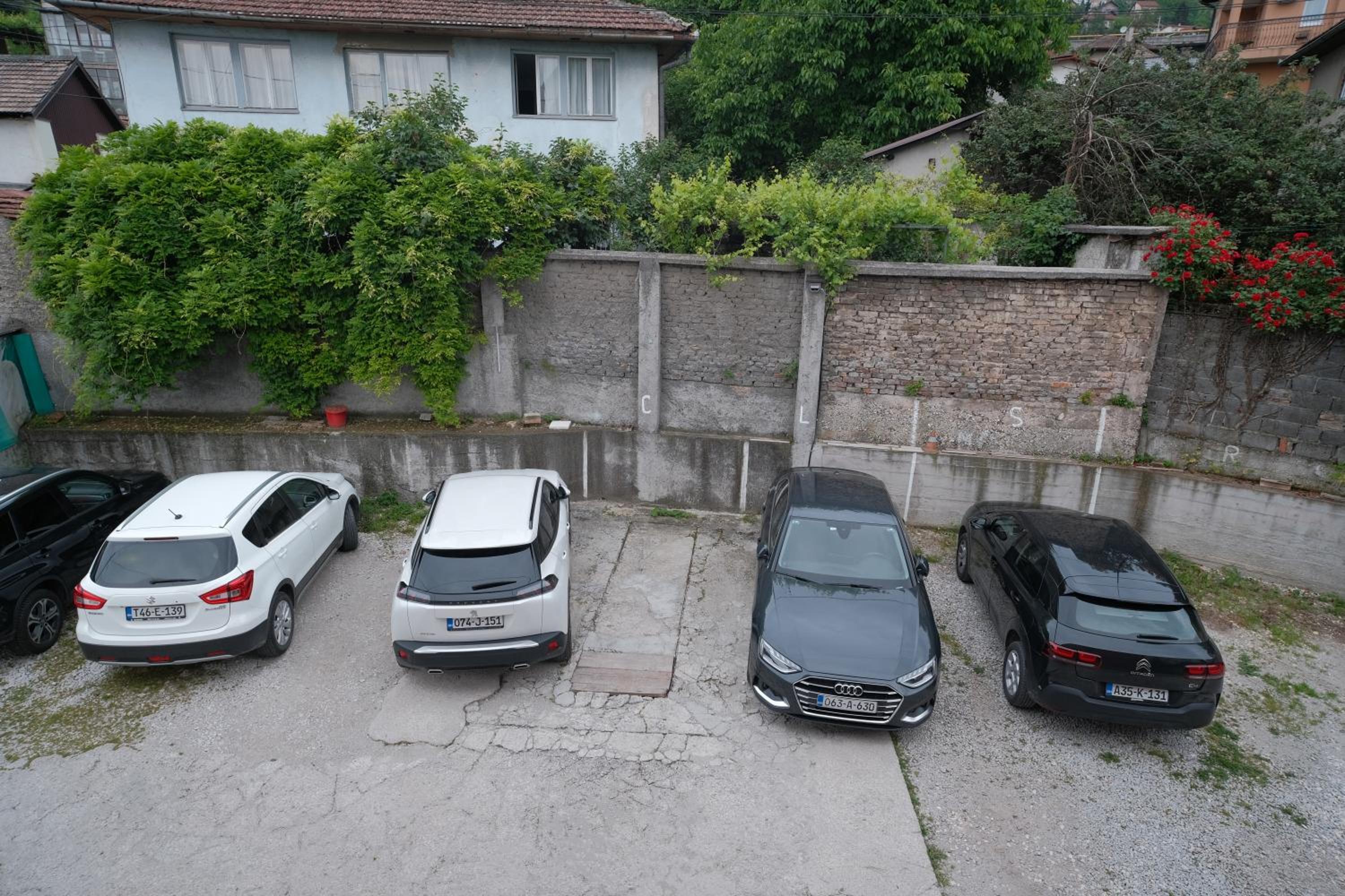 Apartment Bistrik medresa - free parking