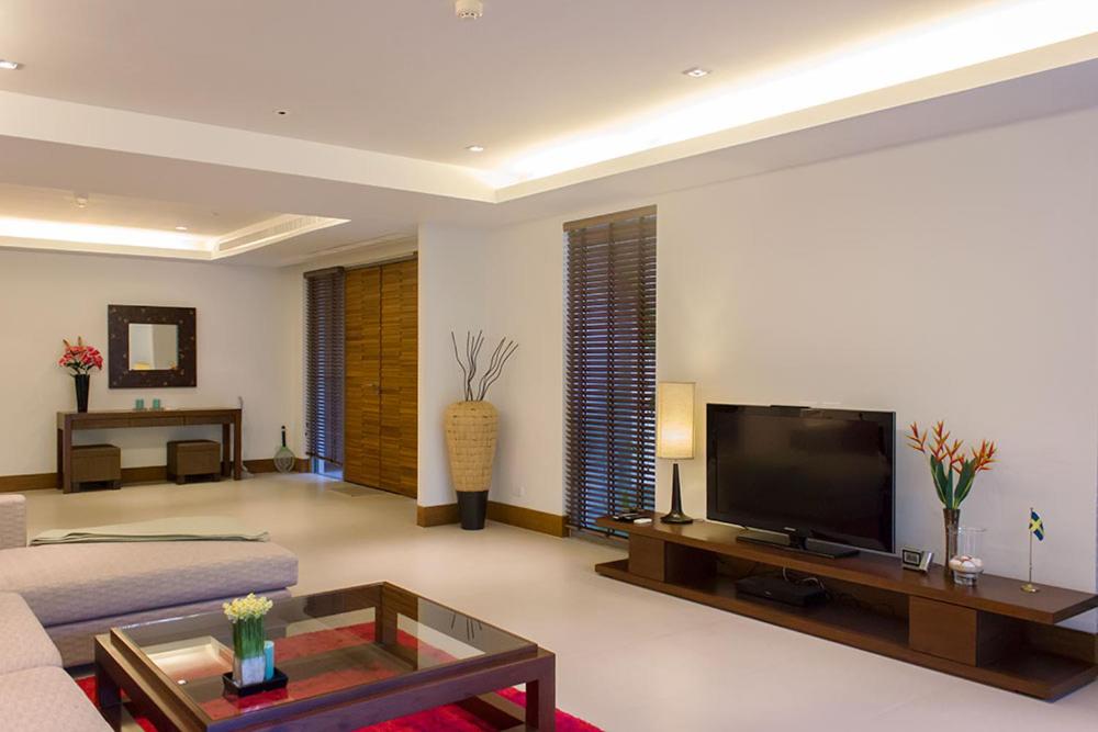 Nai Thon Beachfront Apartments