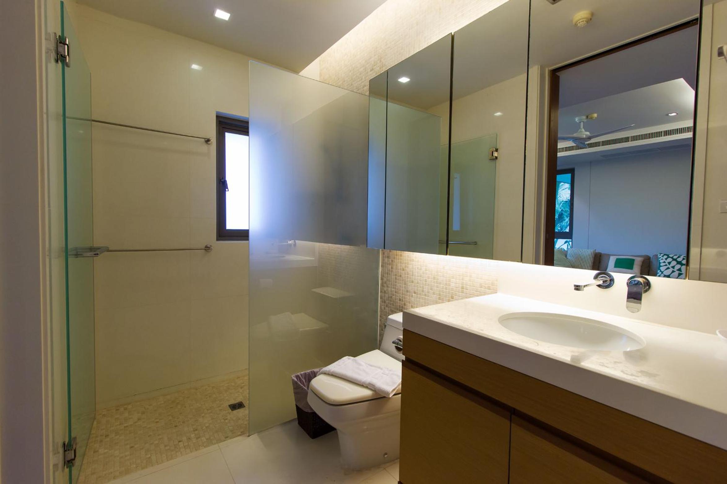 Nai Thon Beachfront Apartments