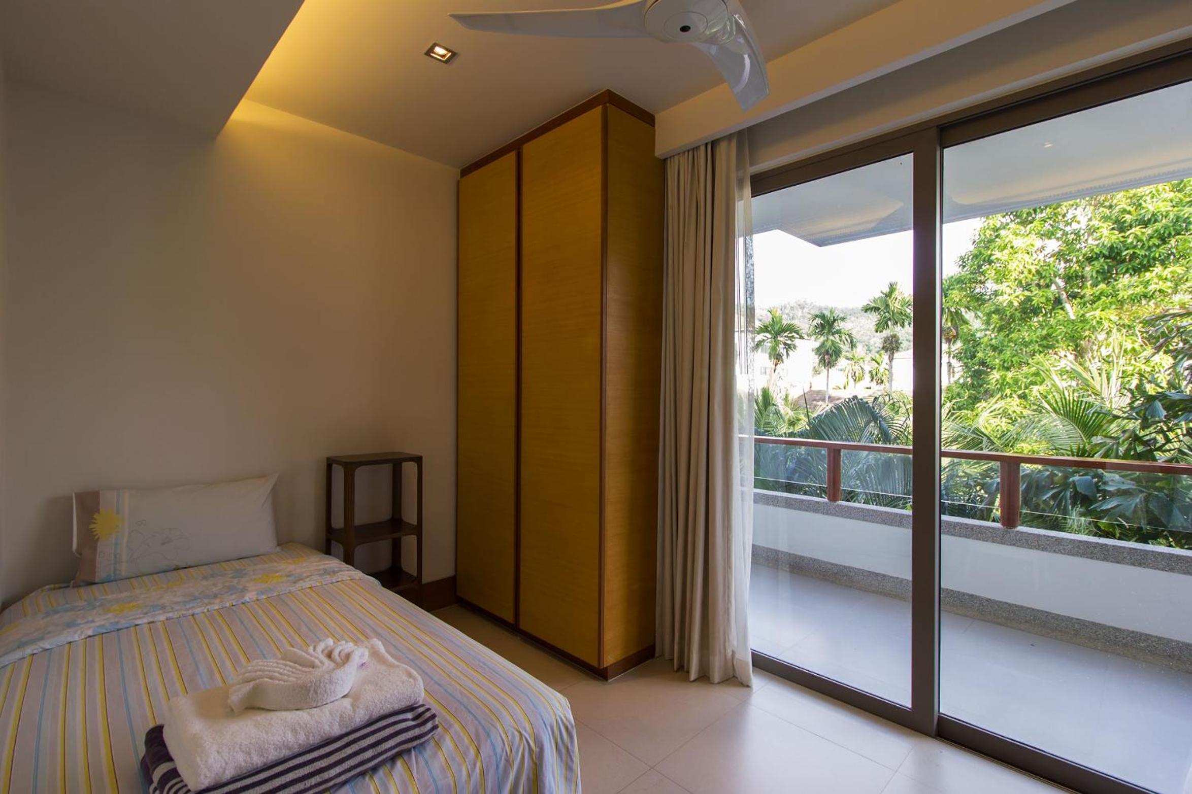 Nai Thon Beachfront Apartments