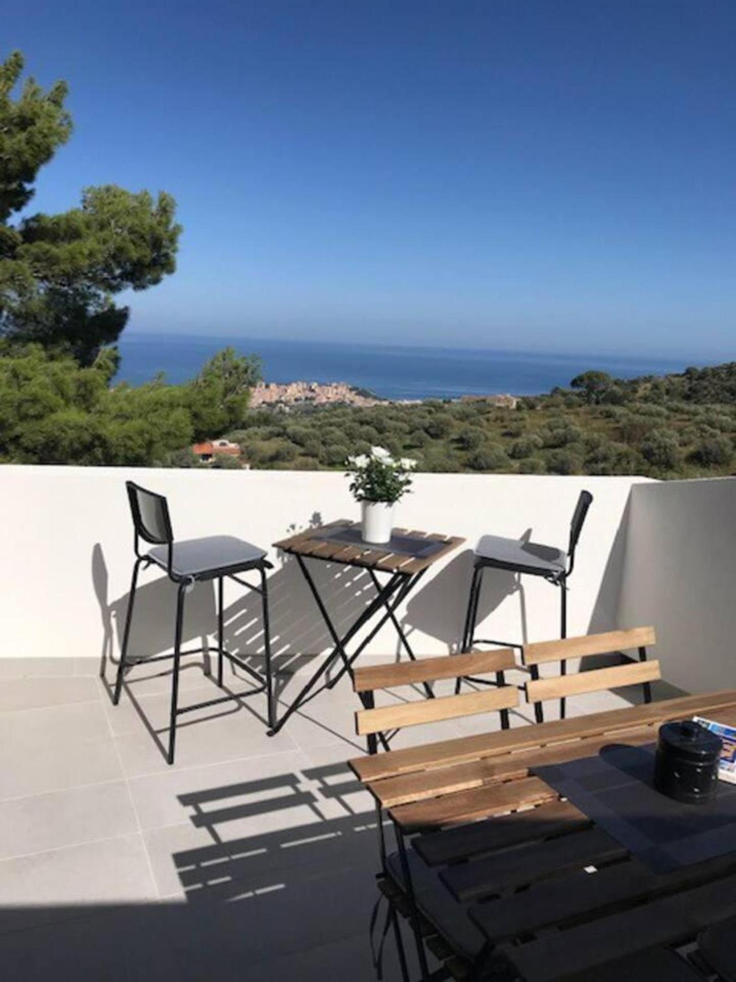 Secluded 3 bed apartment amazing views