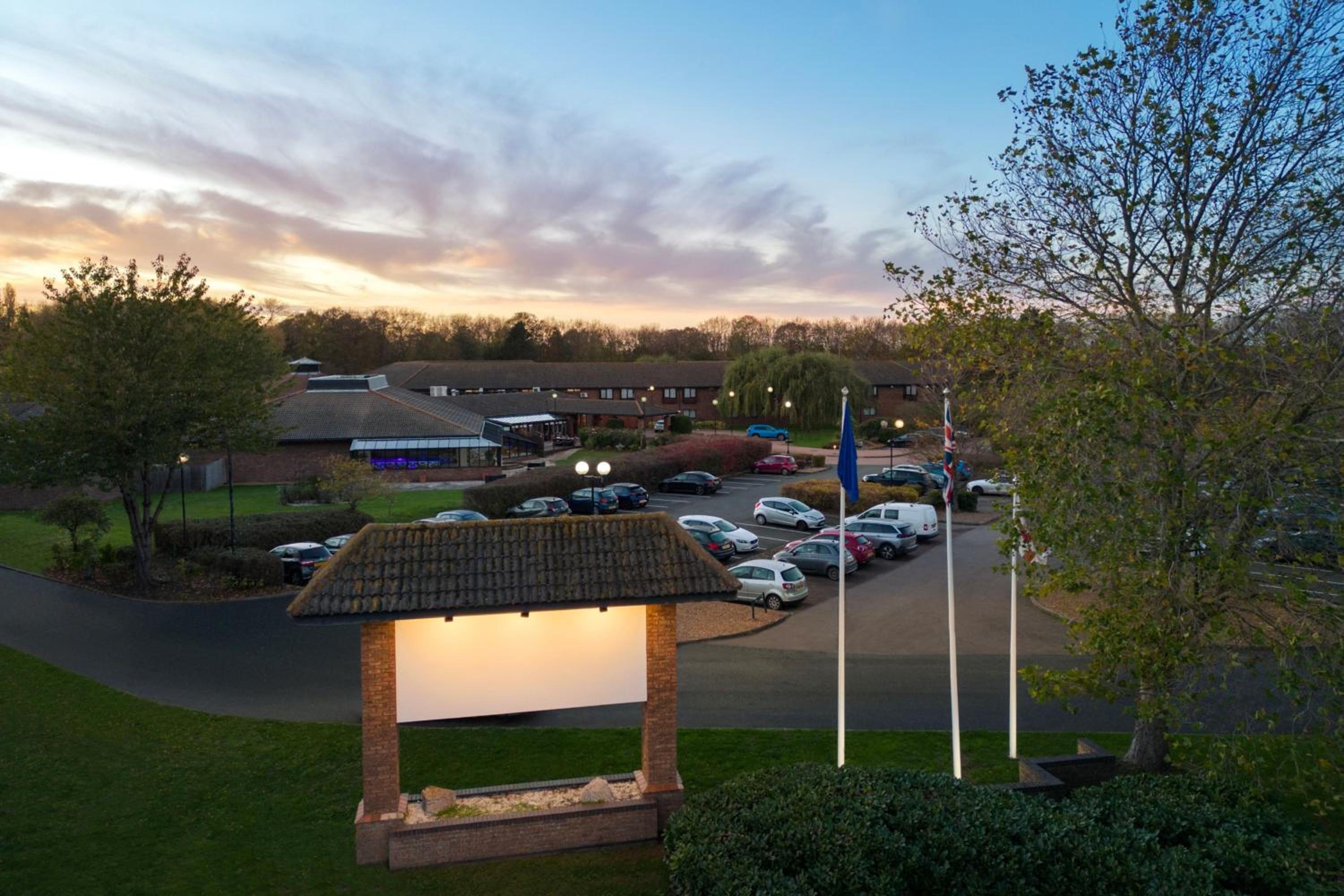 Peterborough Vacations - Delta Hotels by Marriott Peterborough - Property Image 2