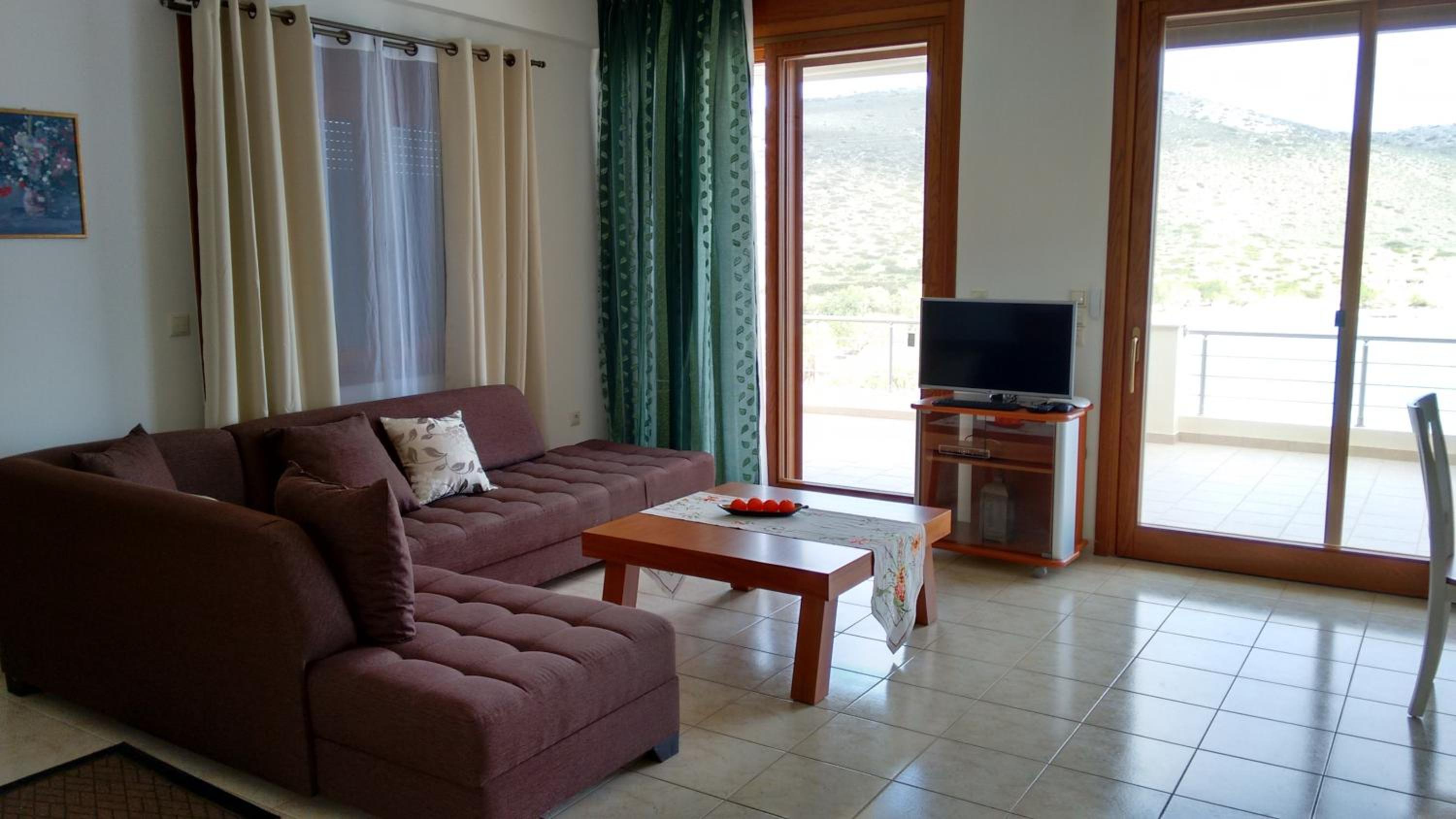 Tholos Bay Suites