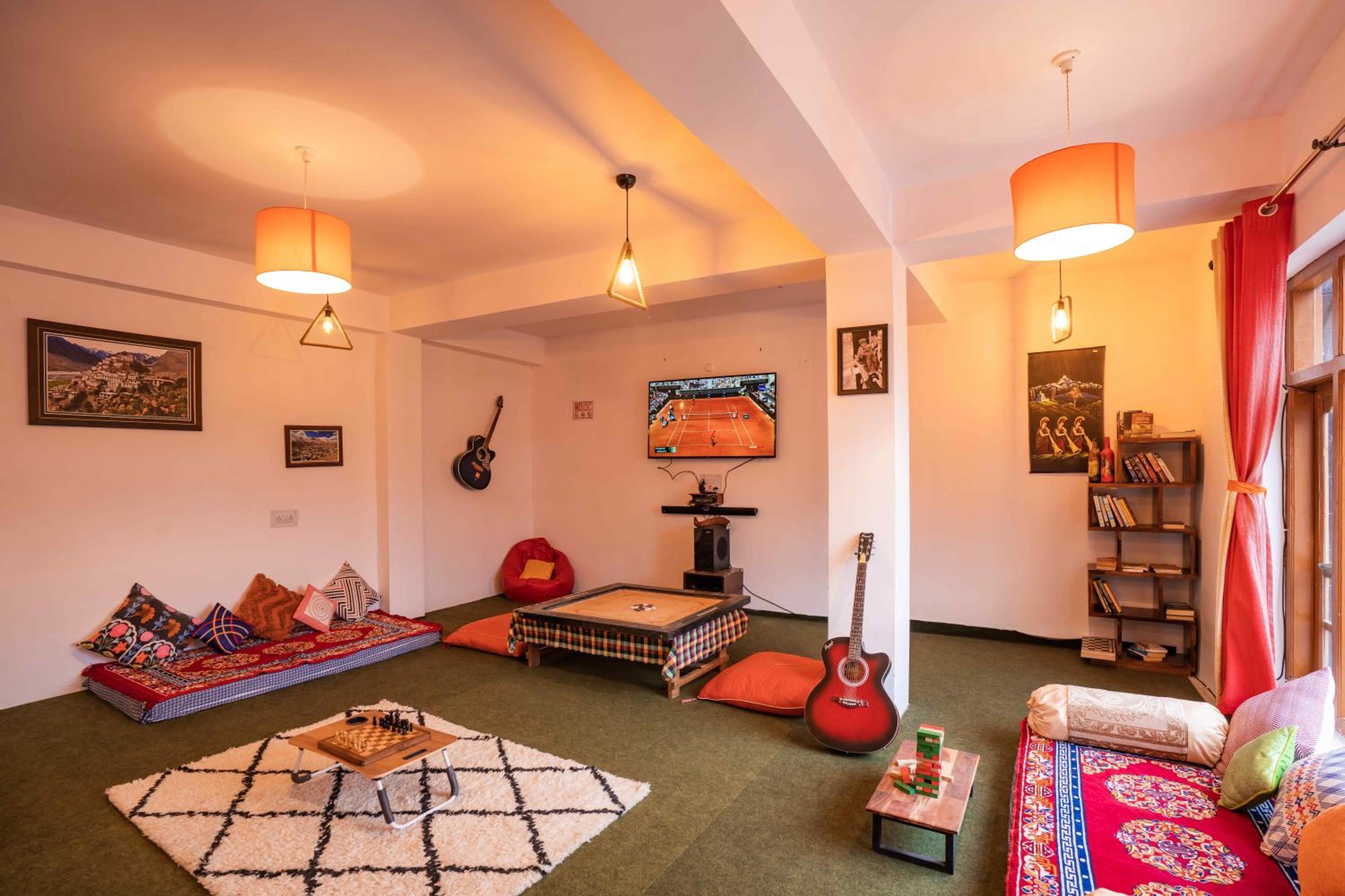lounge