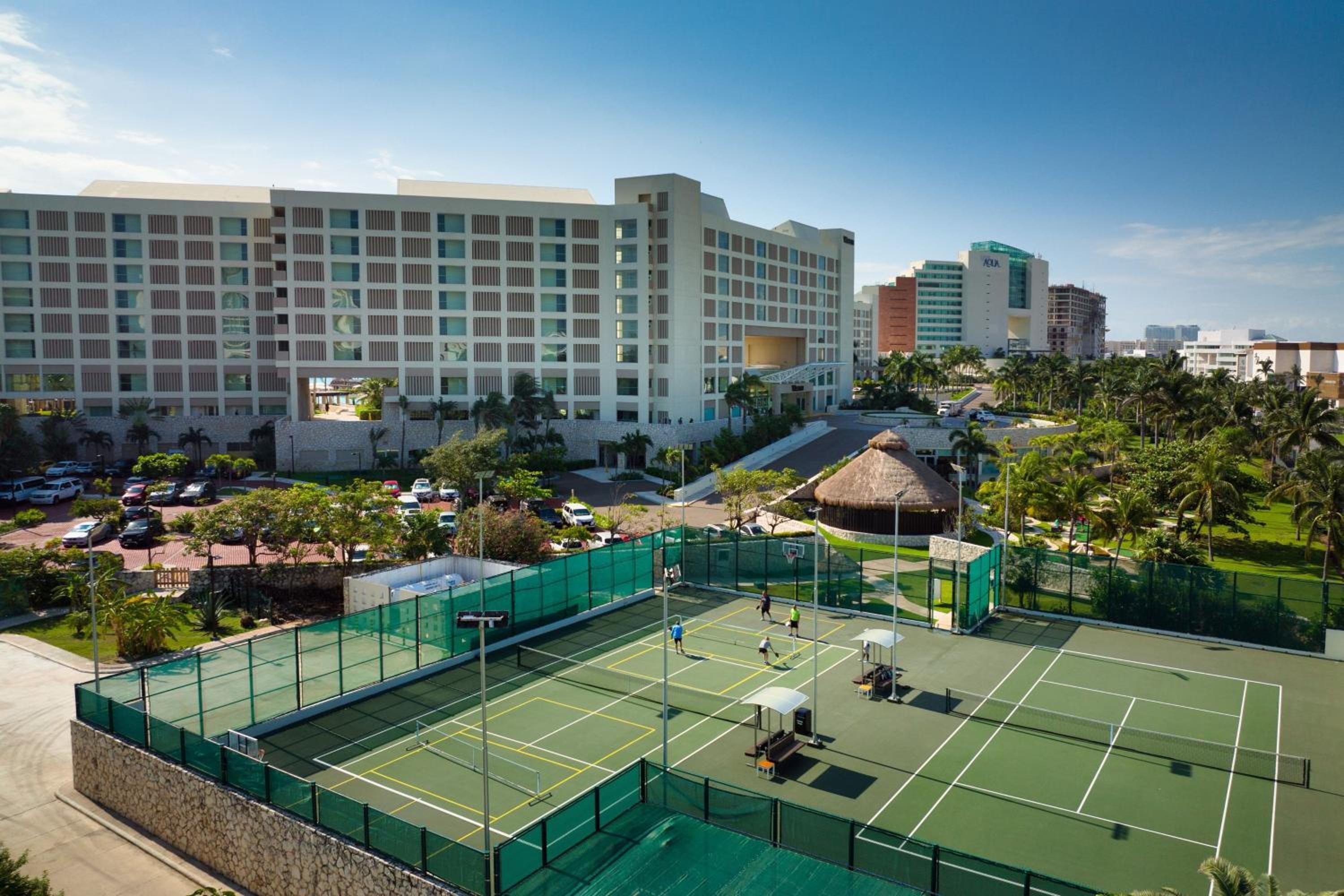 The Westin Lagunamar Ocean Resort Villas & Spa Cancun