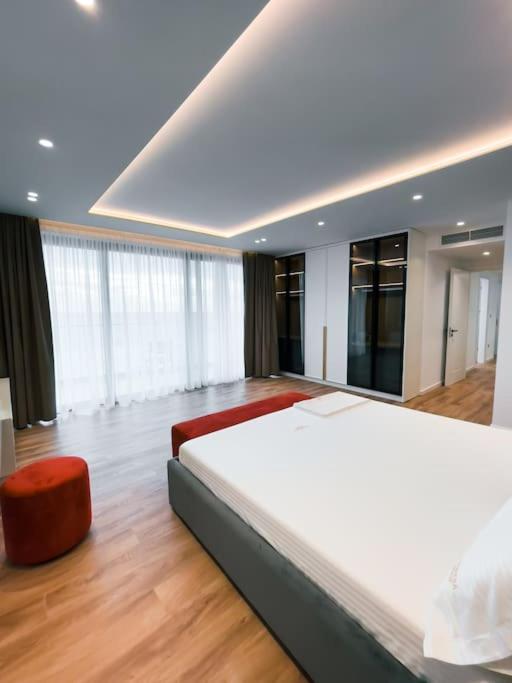 Palmera Gold Vila