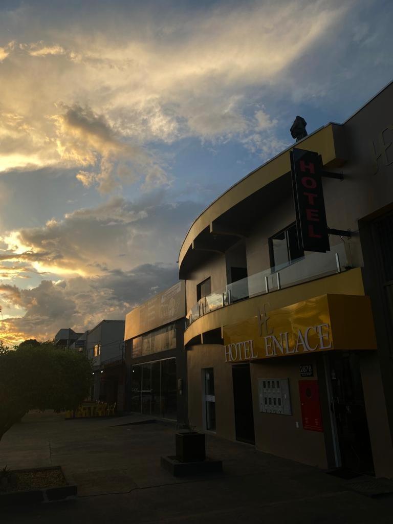 Hotel Enlace