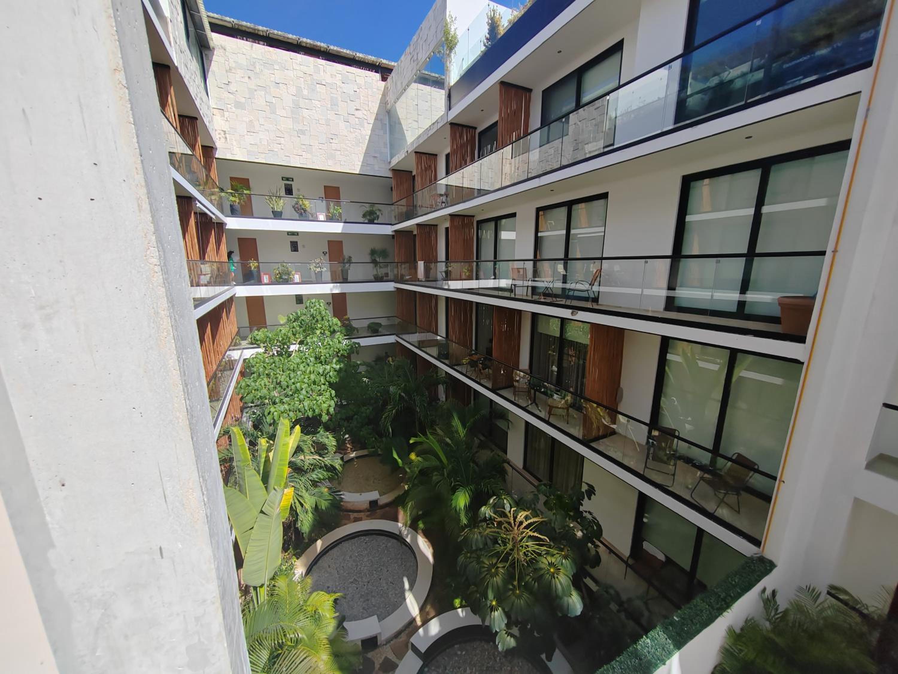 Hotel Incredible & Beautiful Studio Steps From The Beach By Yeah - Image 1