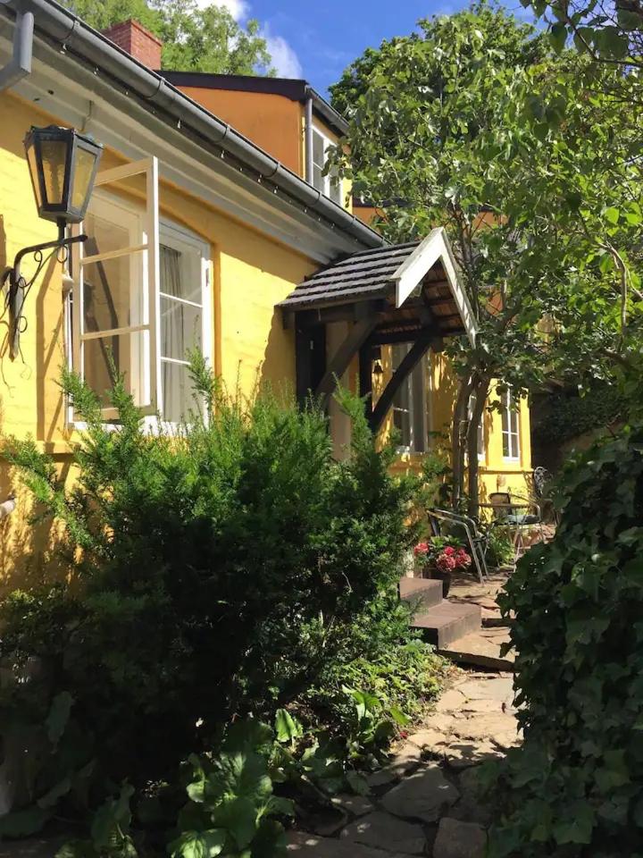 CHARMING FARM HOUSE IN GUDHJEM