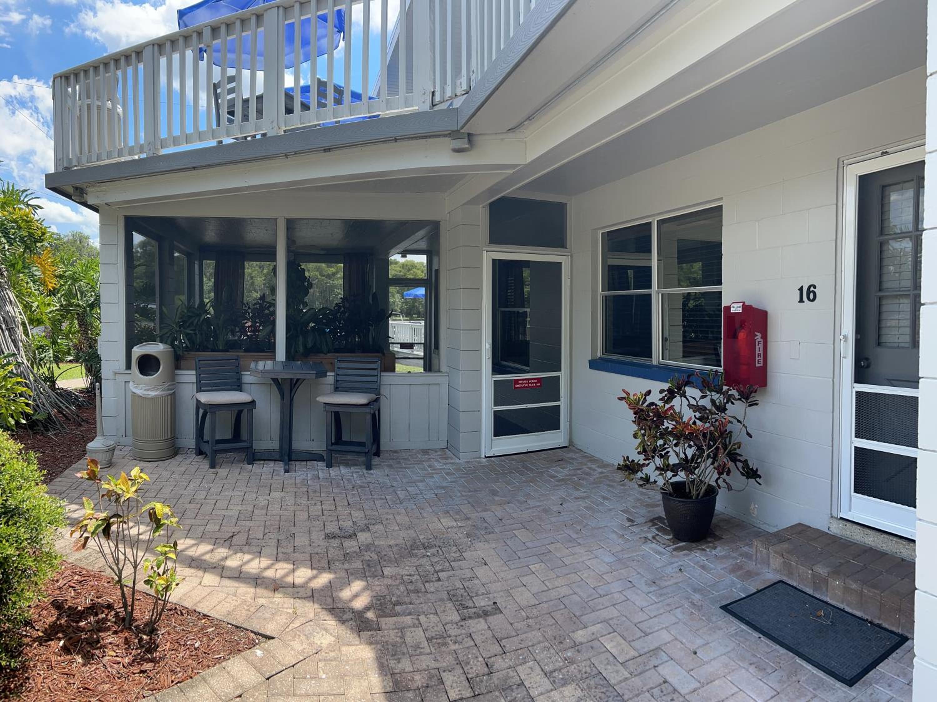 Hontoon Landing Resort & Marina