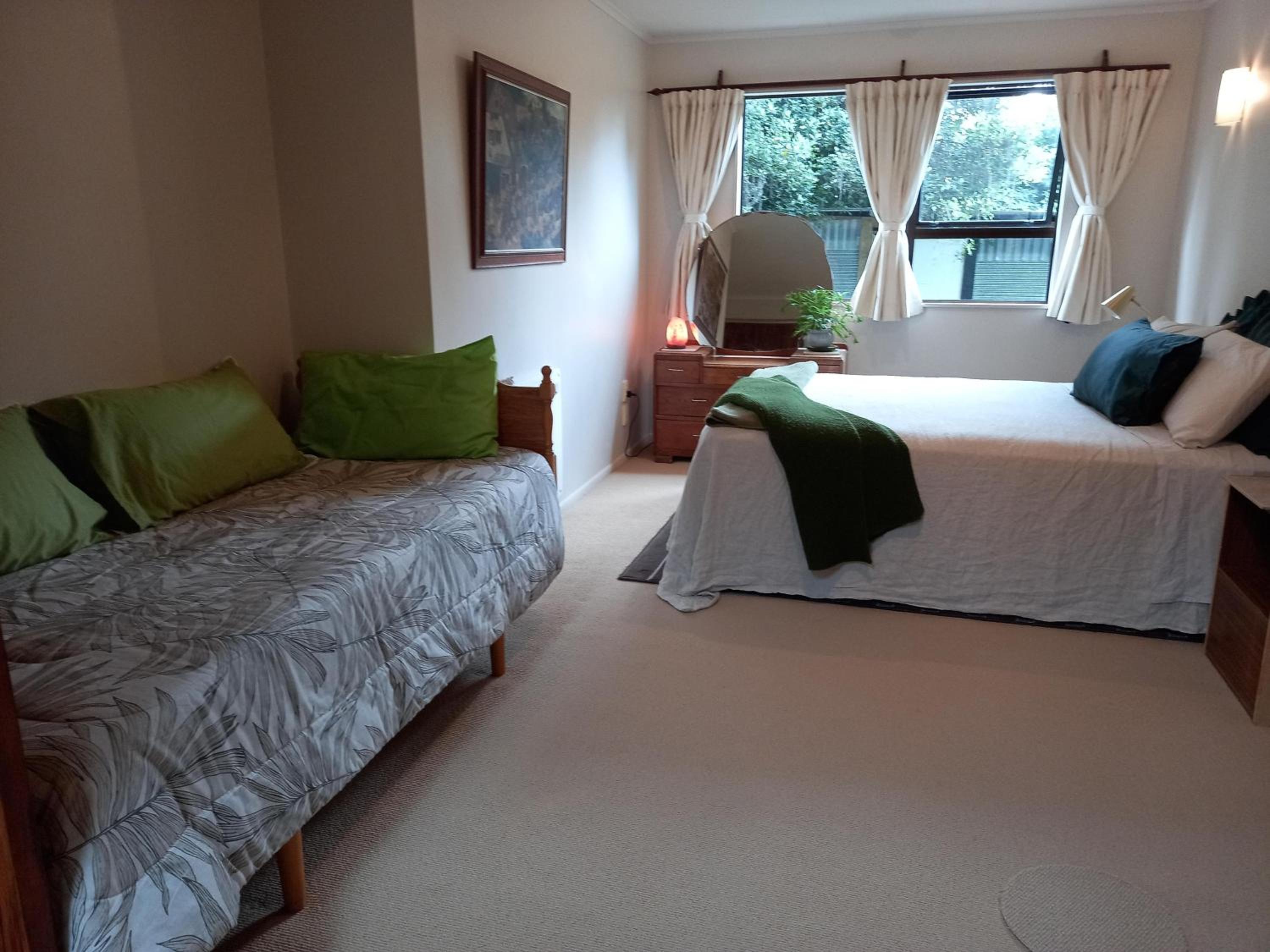 Birds Eyes Te Awanga view 5