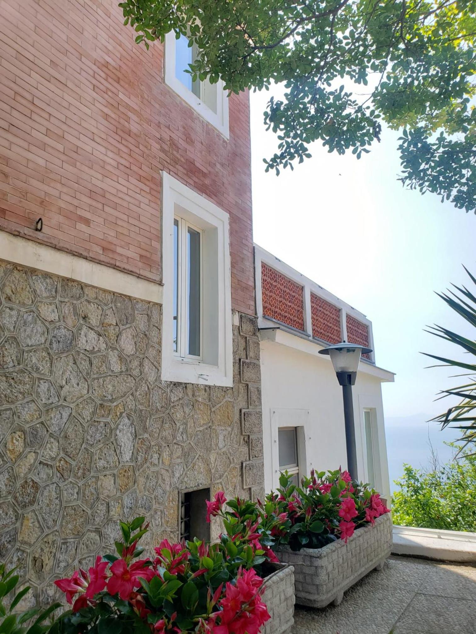 Villa Pino