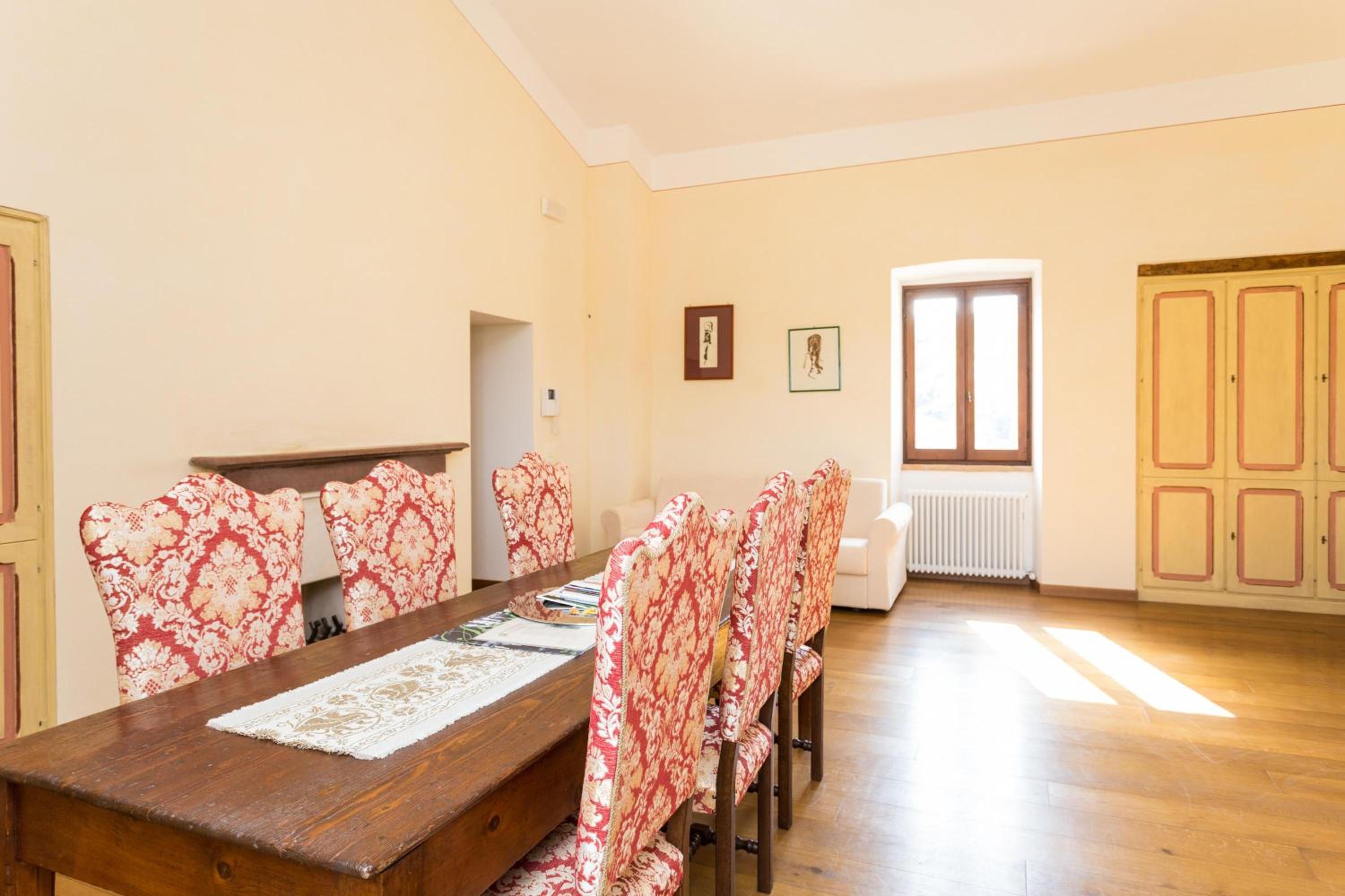 Borgo Colognola - Dimora Storica