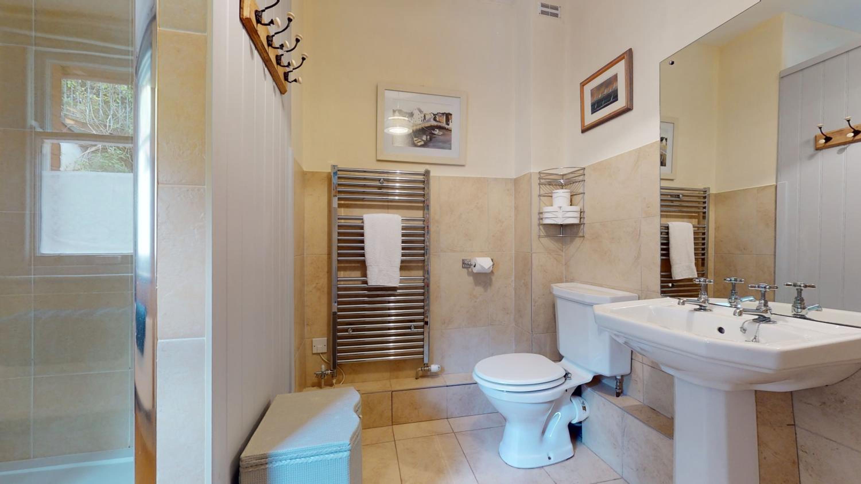 Elgin Tower apartment
