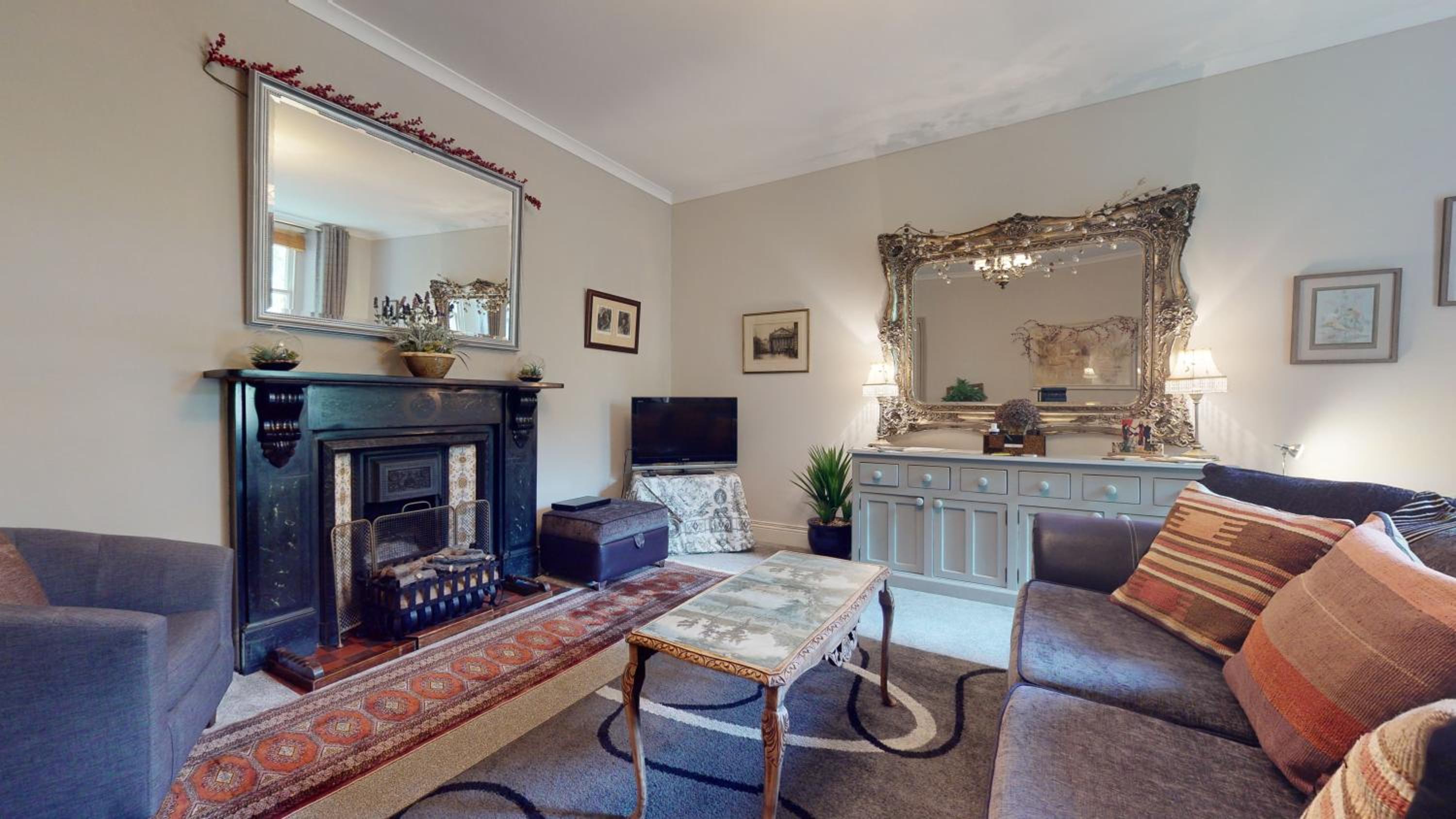 Elgin Tower apartment