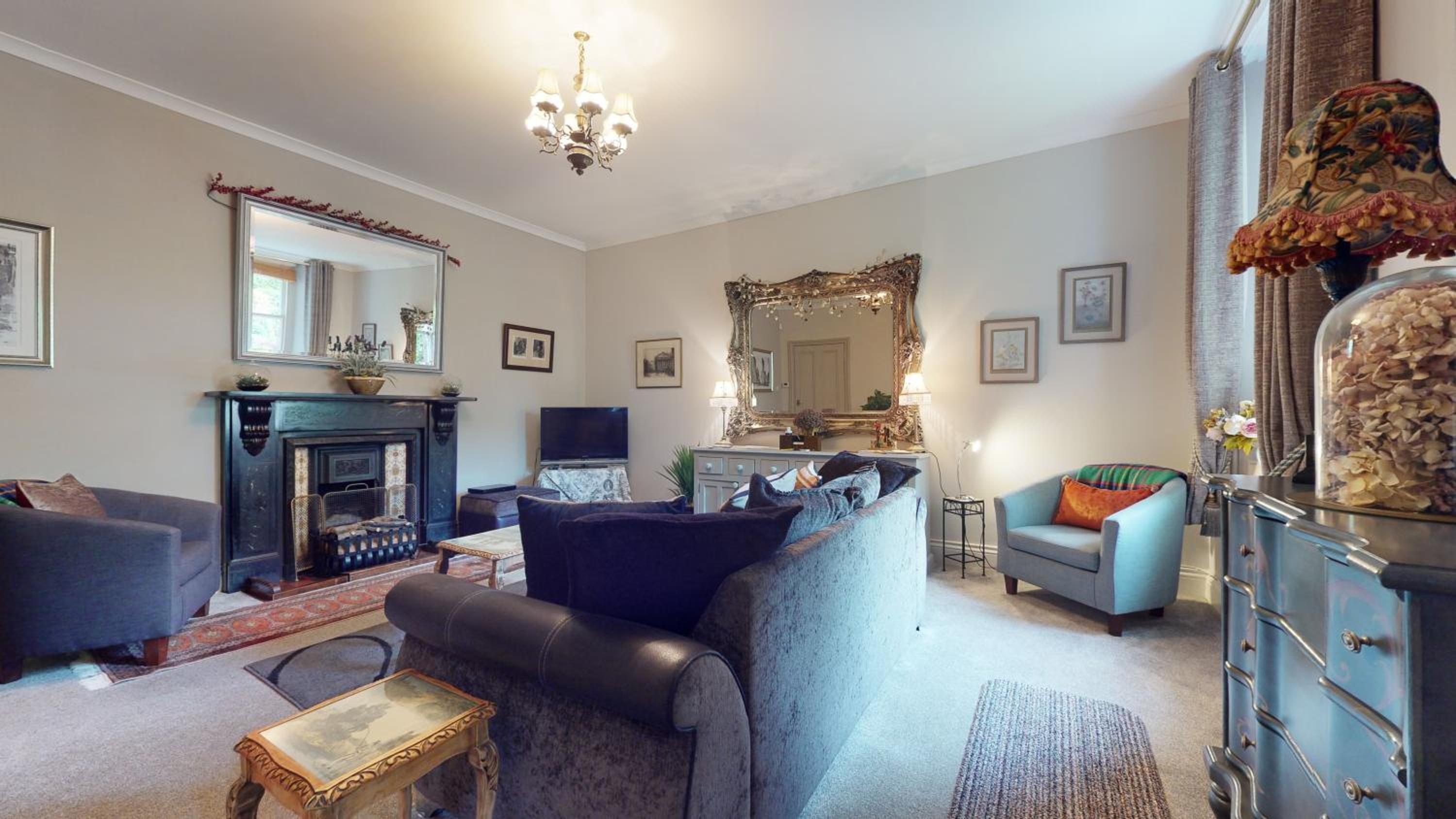 Elgin Tower apartment