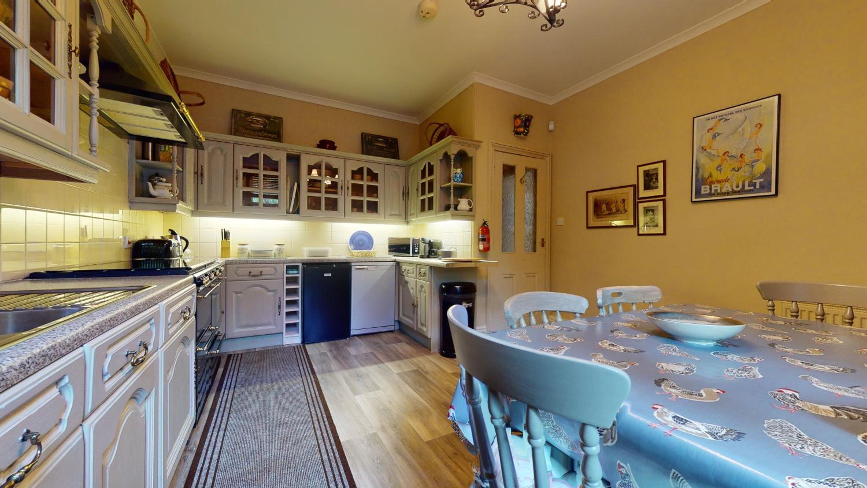 Elgin Tower apartment