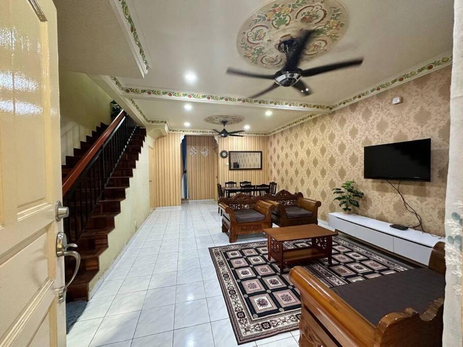 Homestay Jati by NazTi photo 1