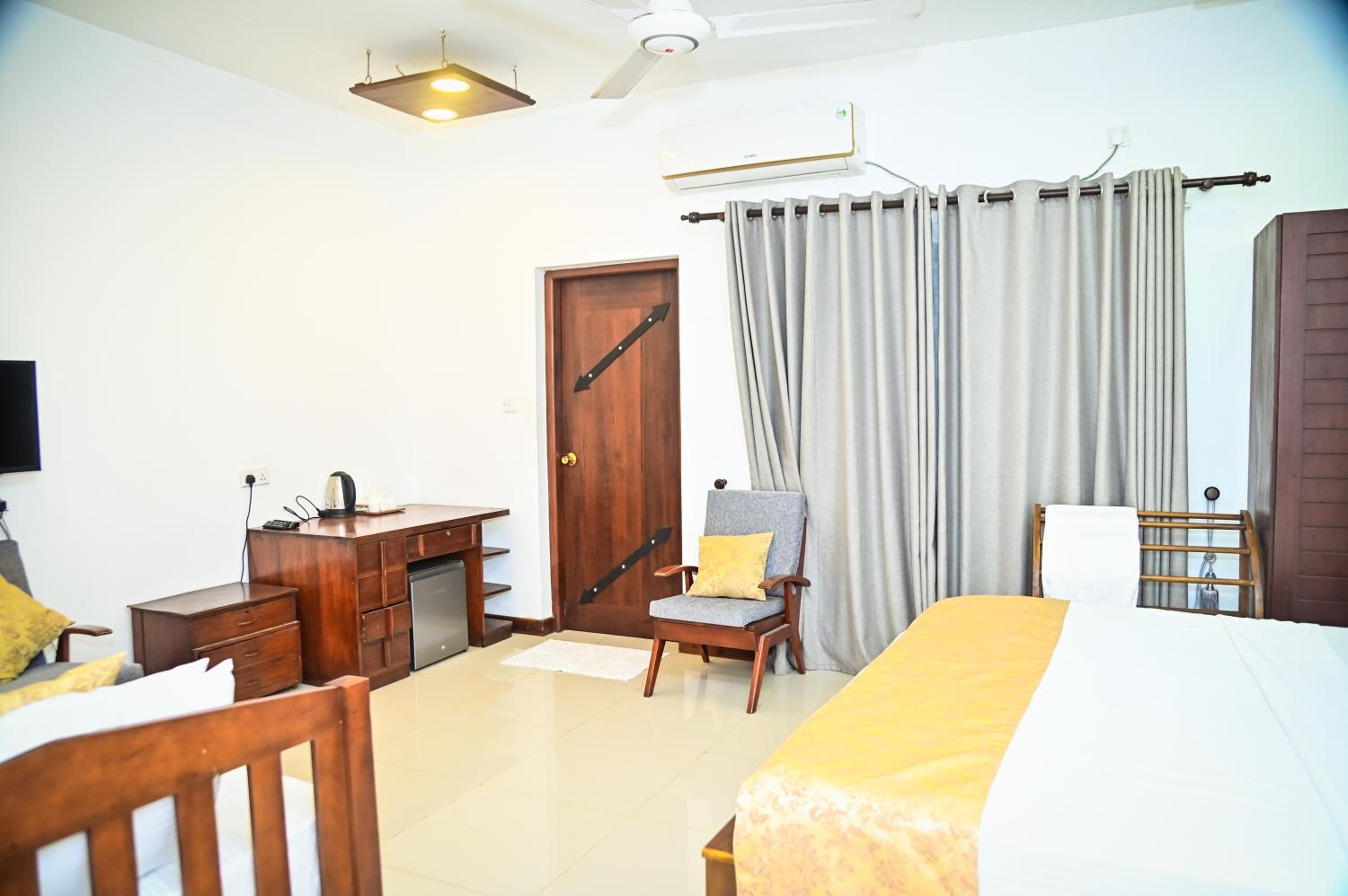 New Sea Villa