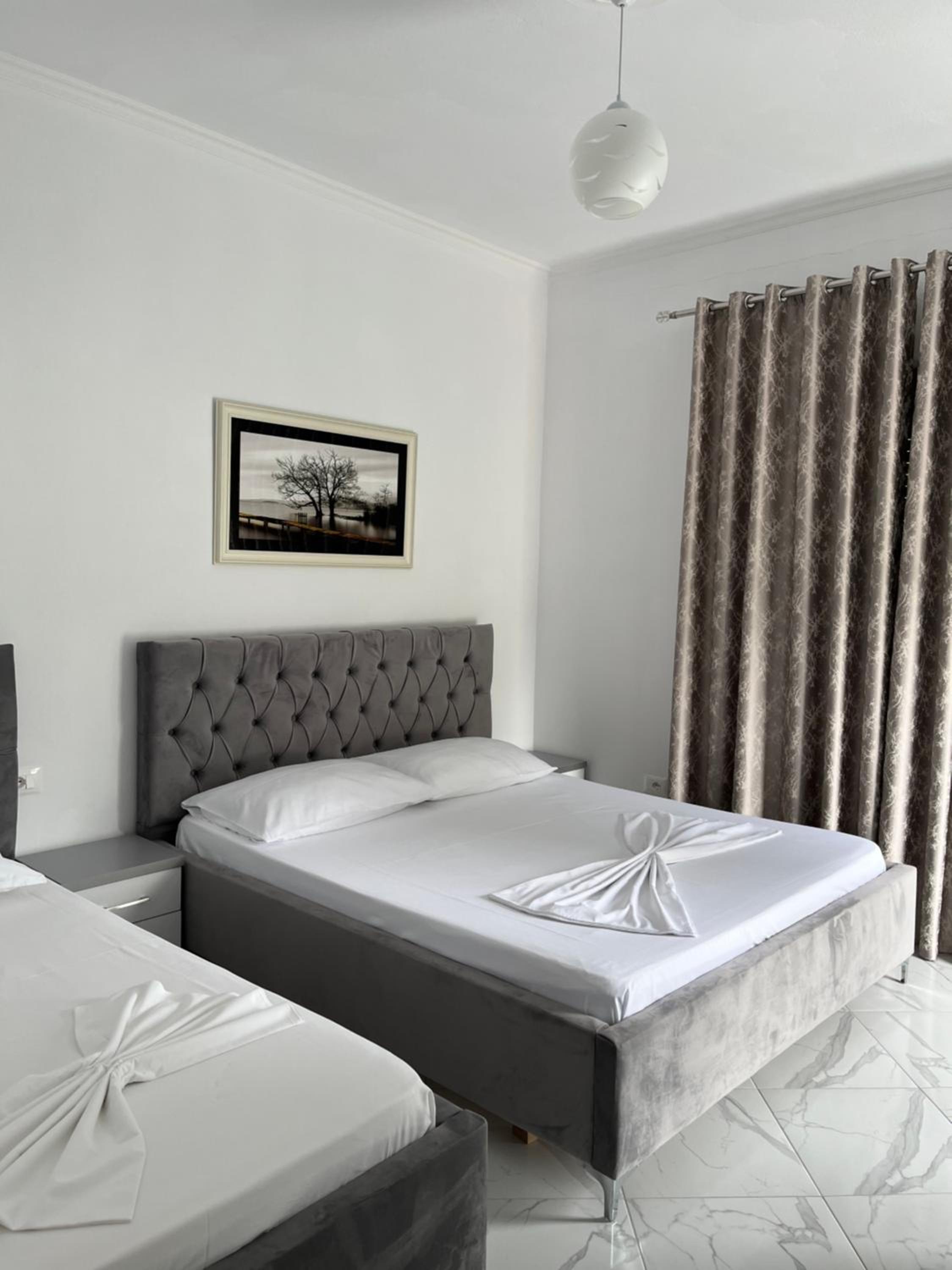 Xhefri's Apartments