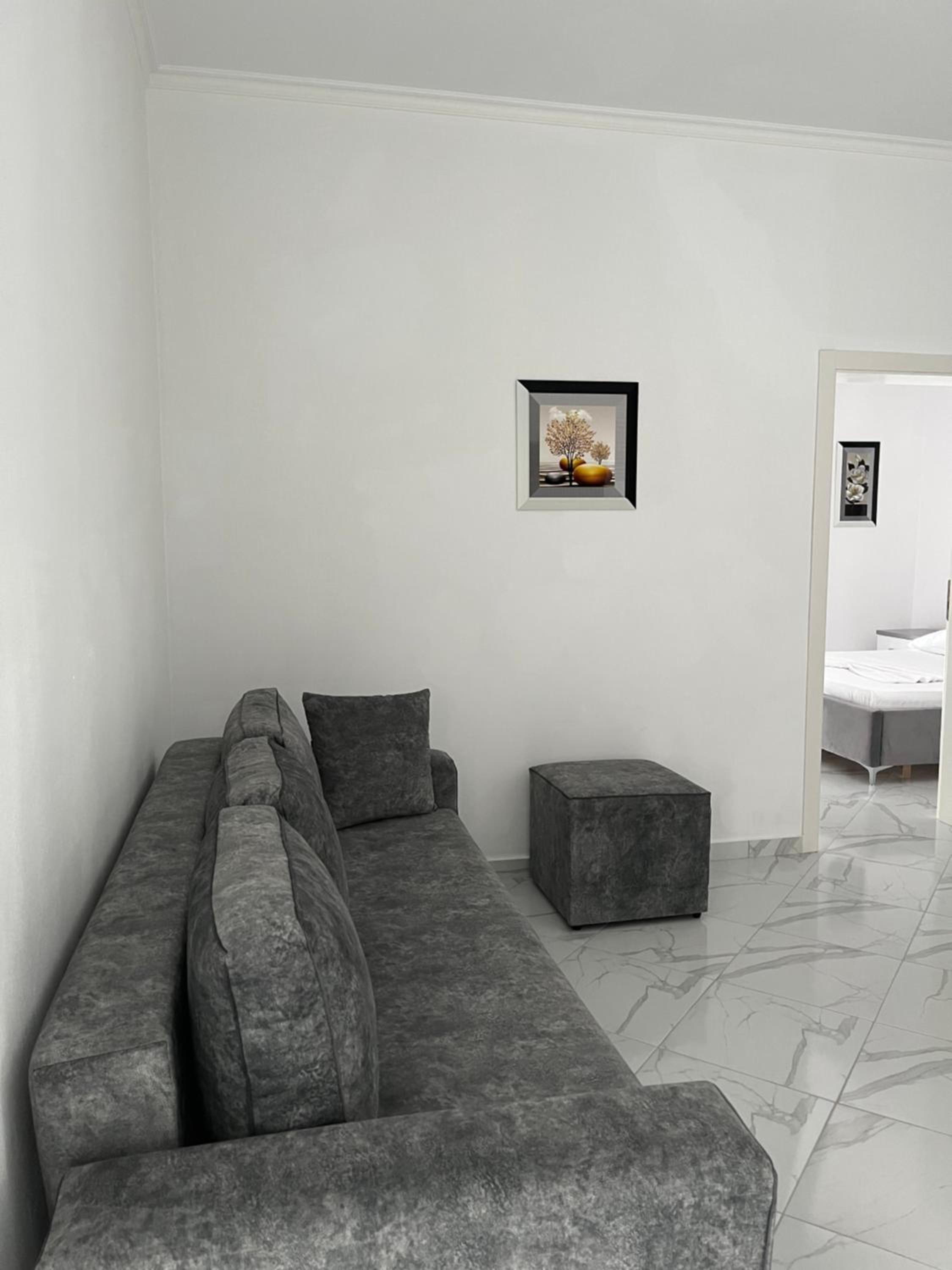 Xhefri's Apartments