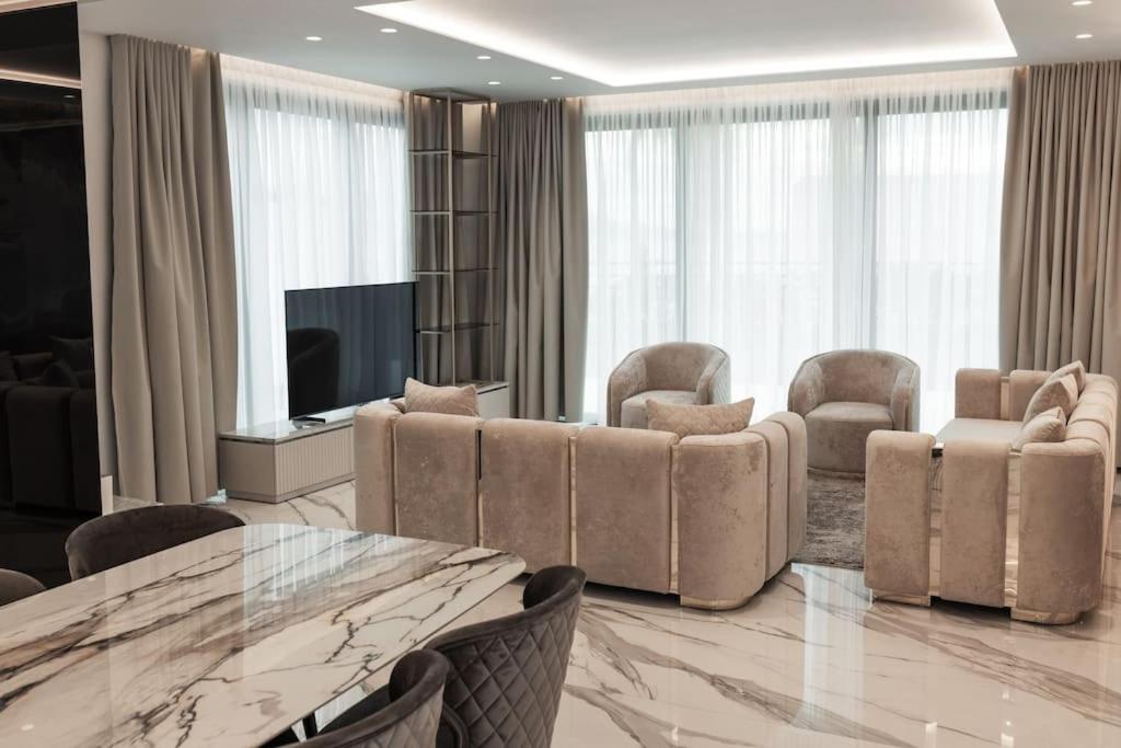 Palmera Sunrise Vila