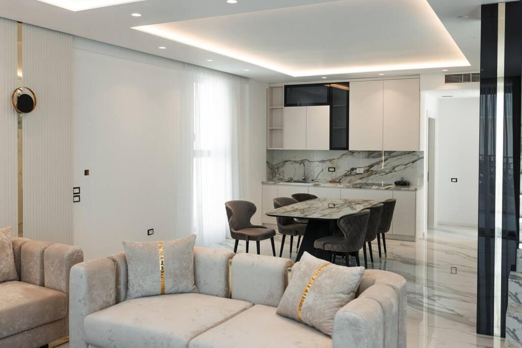 Palmera Sunrise Vila