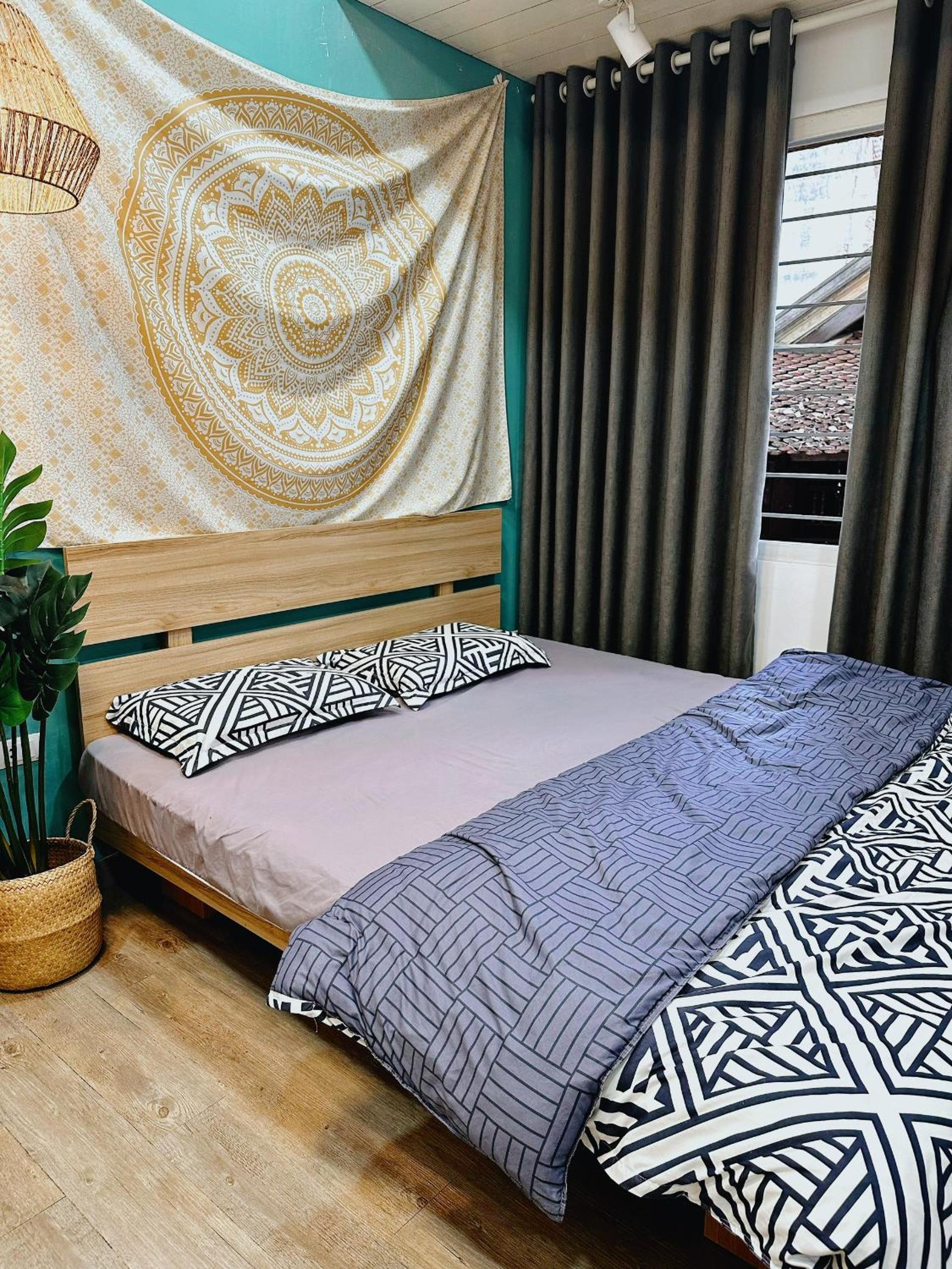 Gem House