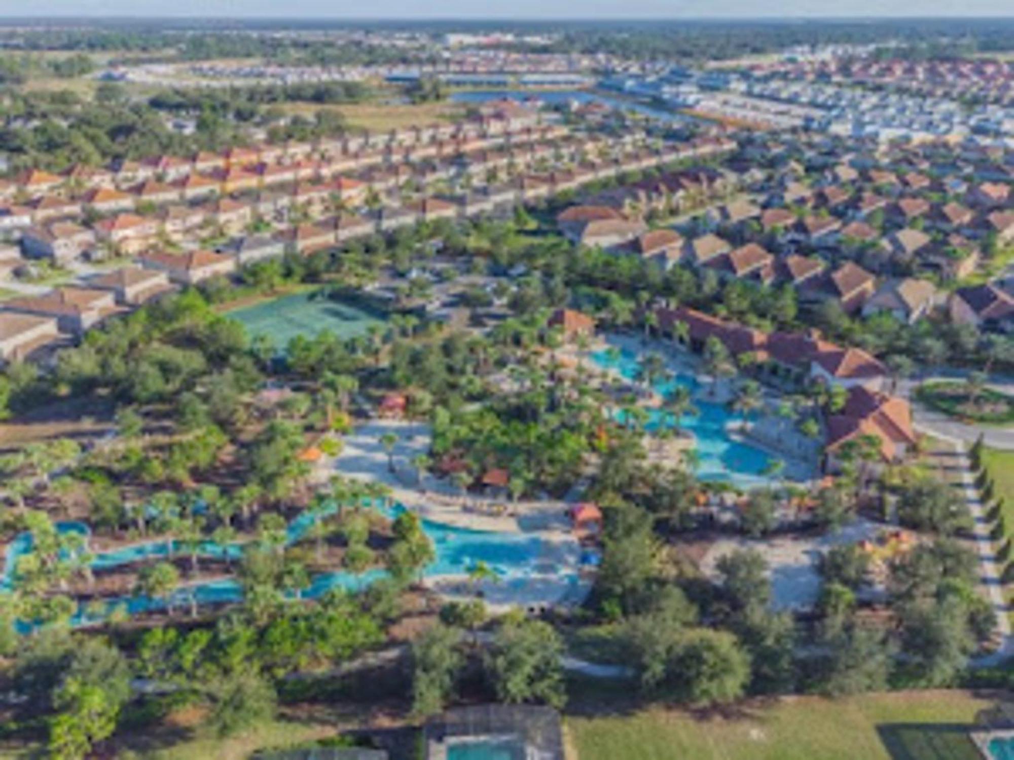 Solterra Resort 5 bedrooms w pool near Disney