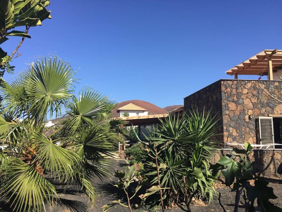 Villa Volcano