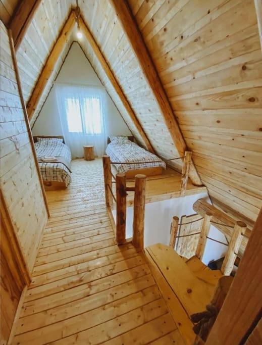 Aframehouse