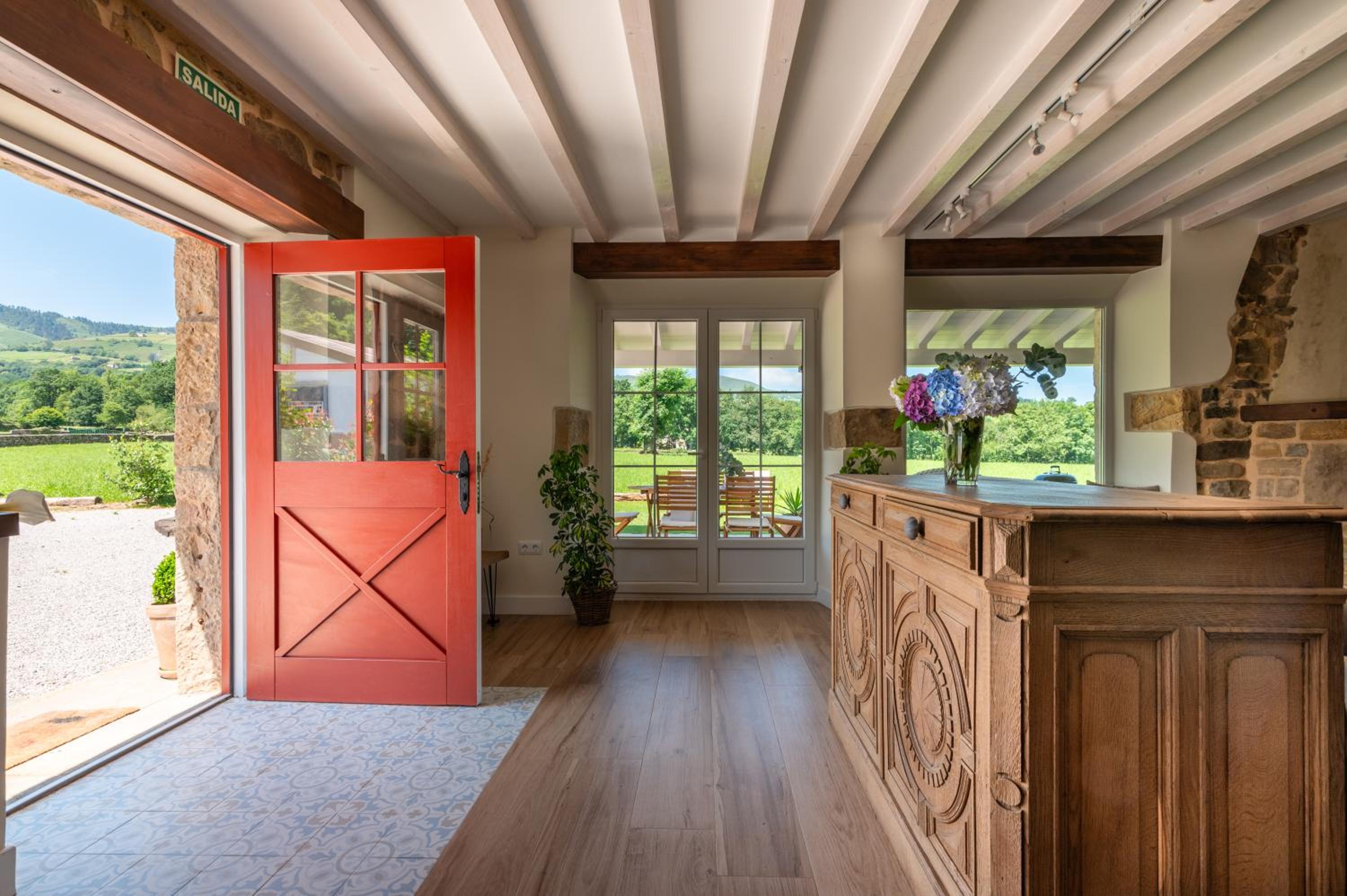 Villa Colasa, casa rústica con encanto en Selaya view 4