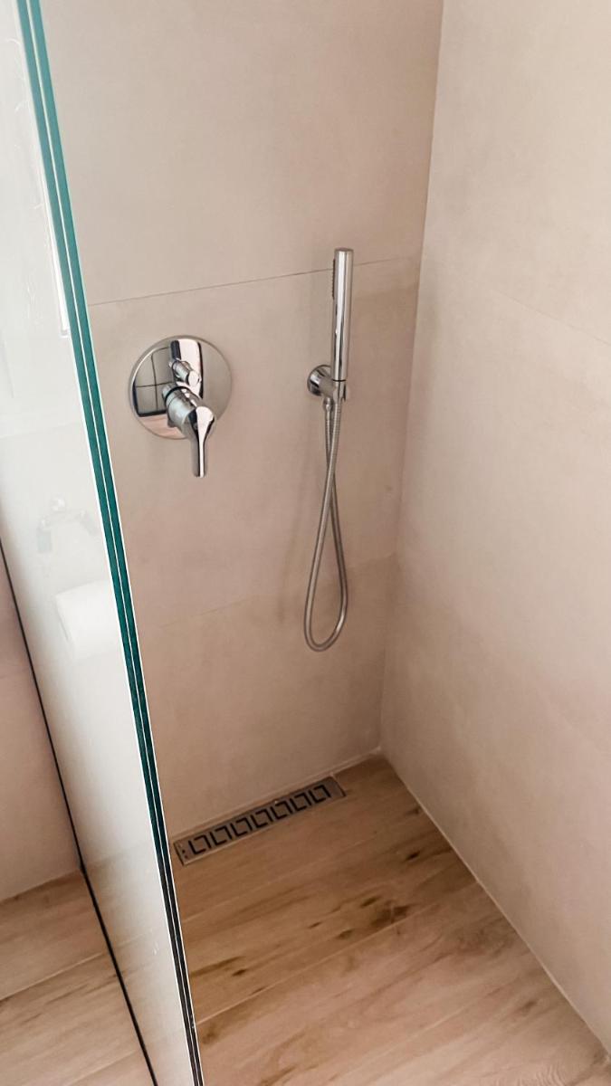 ELÉA Guesthouse himare
