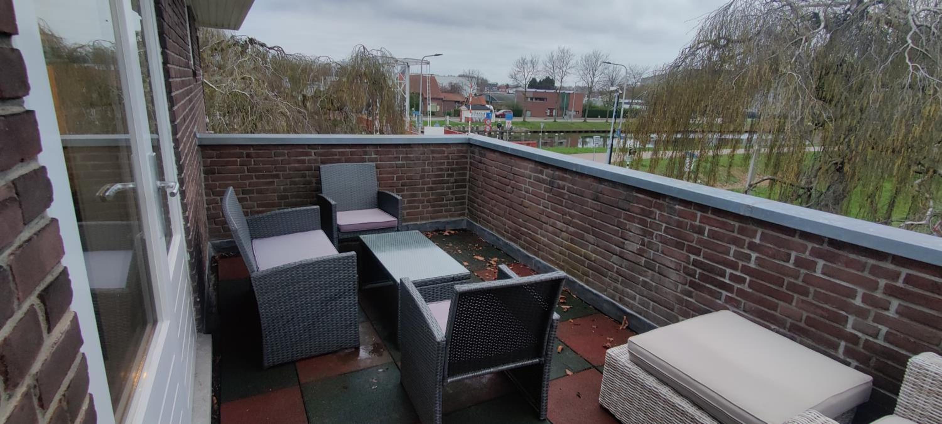 Directors room Swimmingpool Ecolodge Tilburg