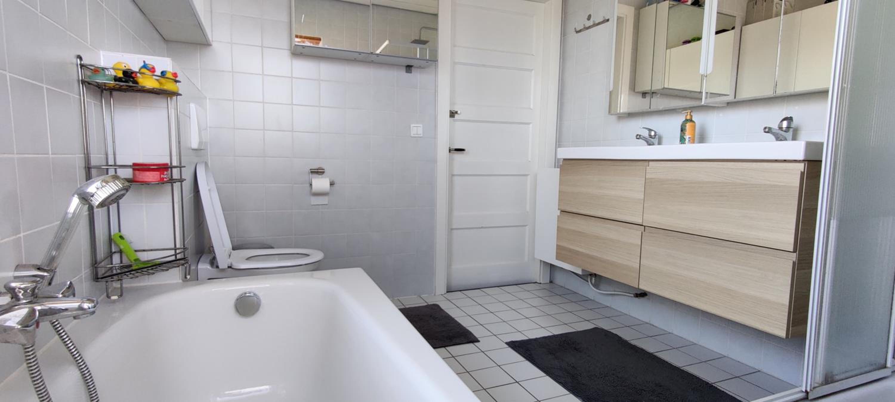 Directors room Swimmingpool Ecolodge Tilburg