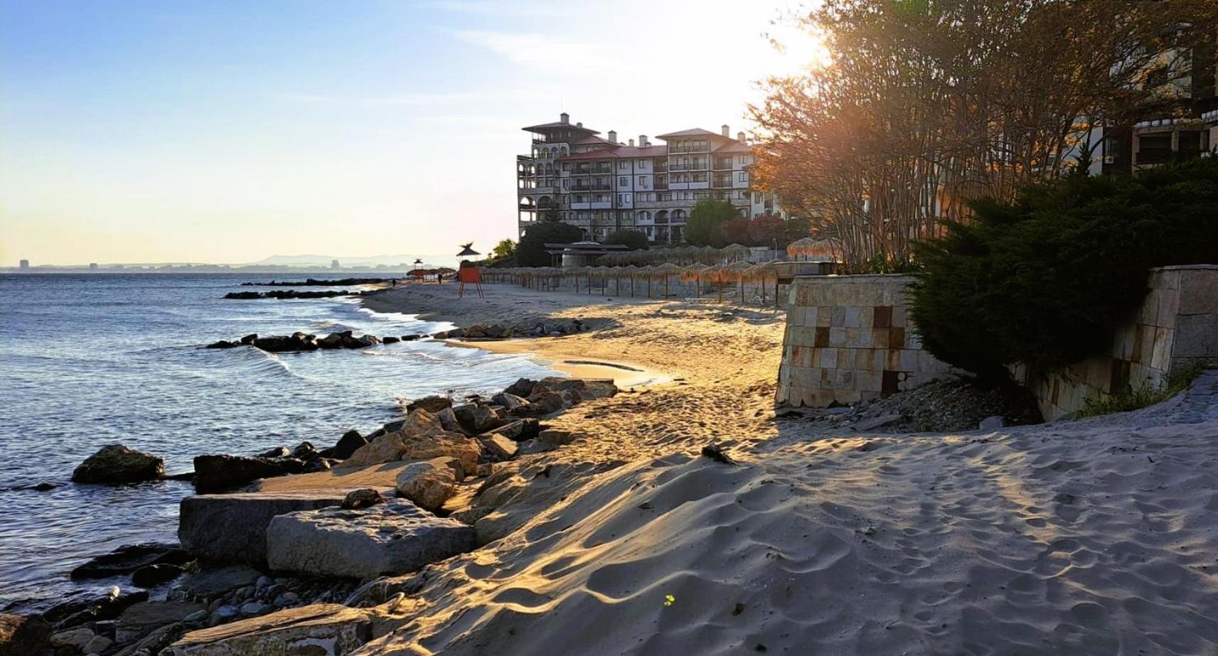 Patrick's apartments - Garden of Eden - Sea view