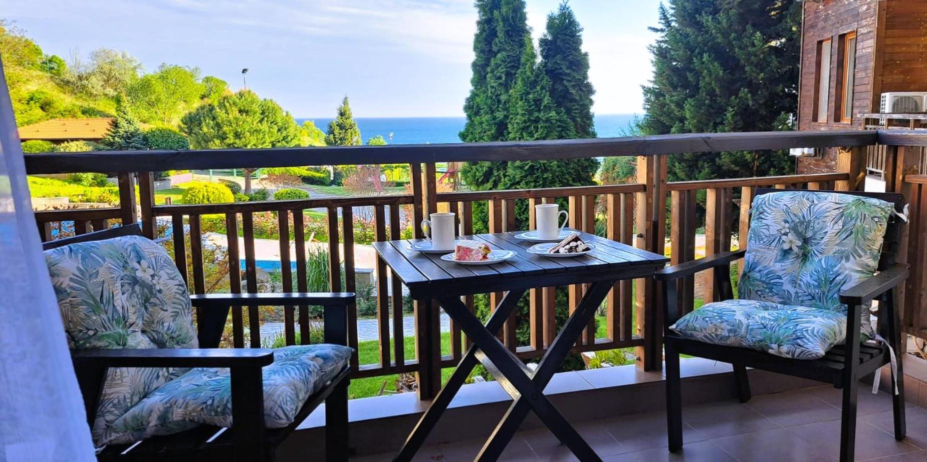 Patrick's apartments - Garden of Eden - Sea view