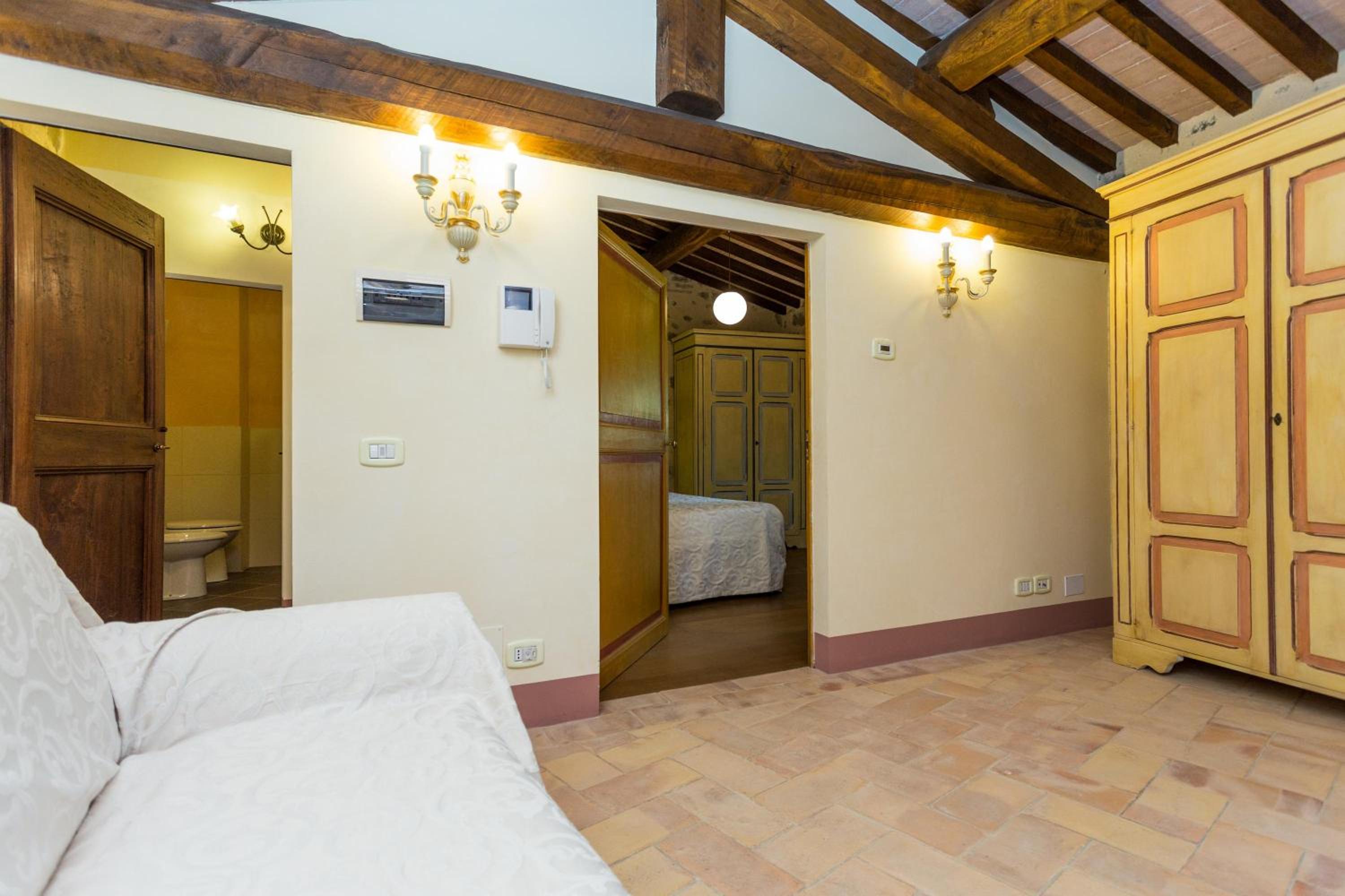 Borgo Colognola - Dimora Storica