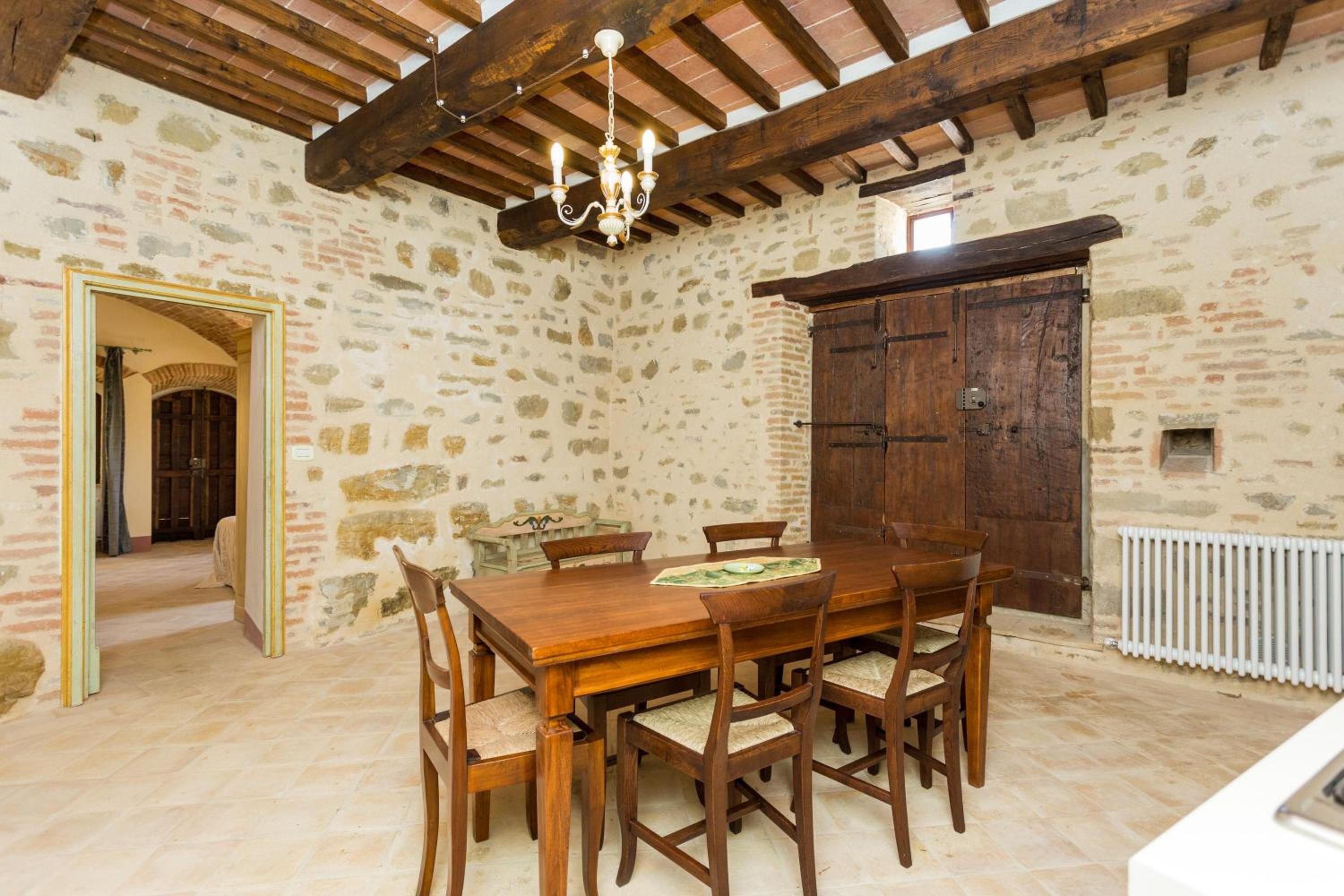 Borgo Colognola - Dimora Storica