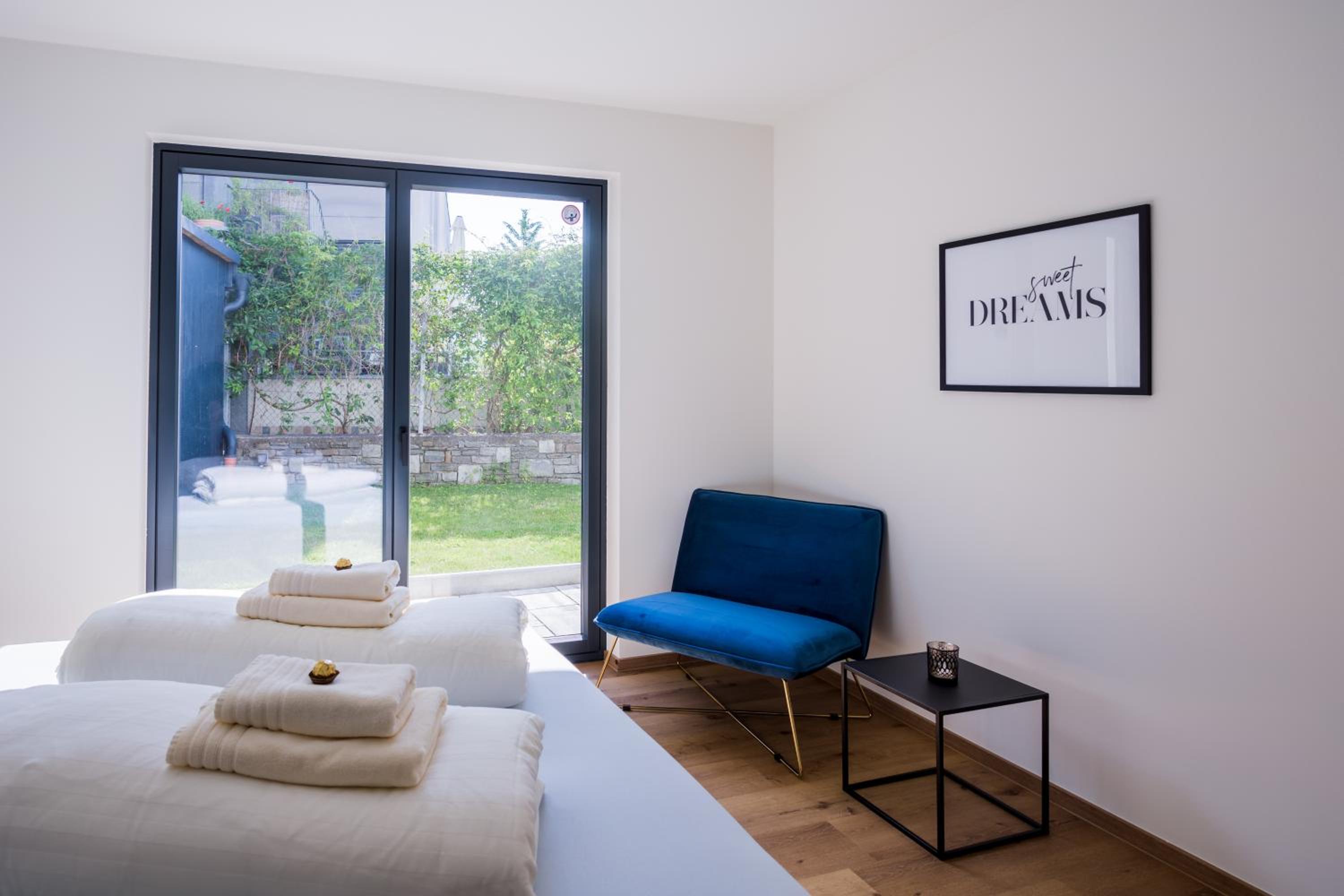 Moderne Wohnung mit Terrasse