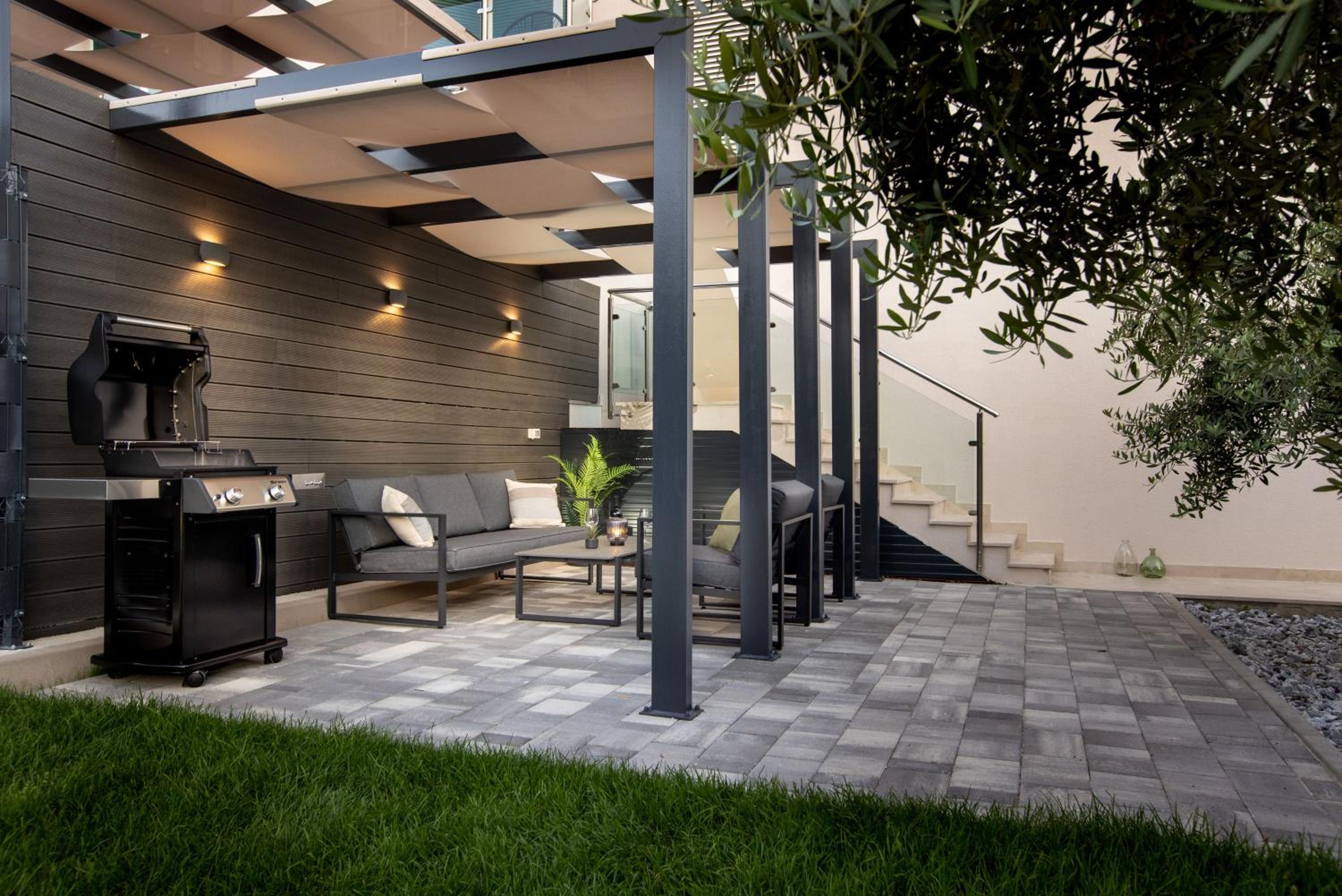 Apartments Ocrux