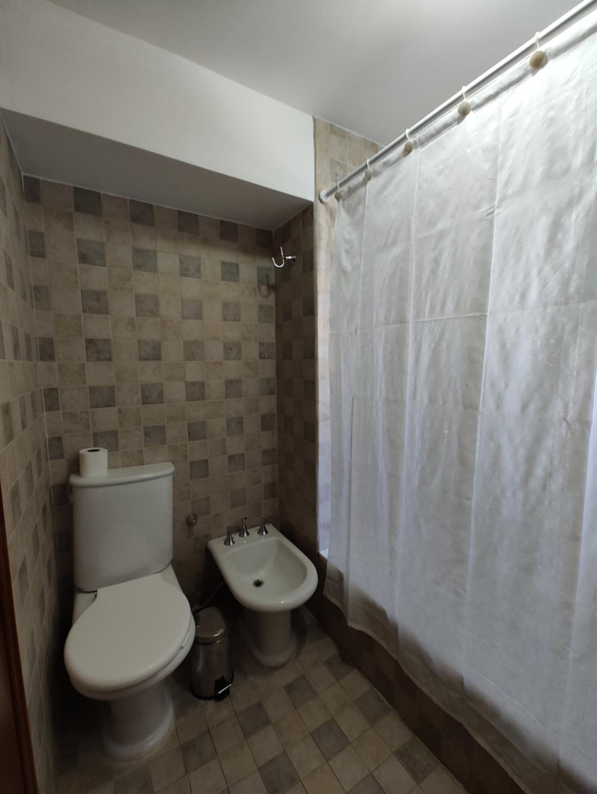 HERMOSO DEPARTAMENTO CENTRICO